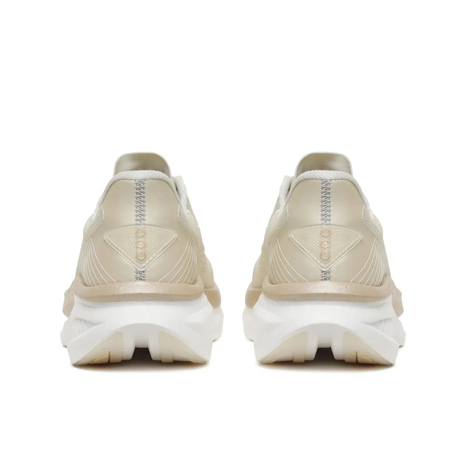Saucony Women's Endorphin Azura Eggshell | Ivory