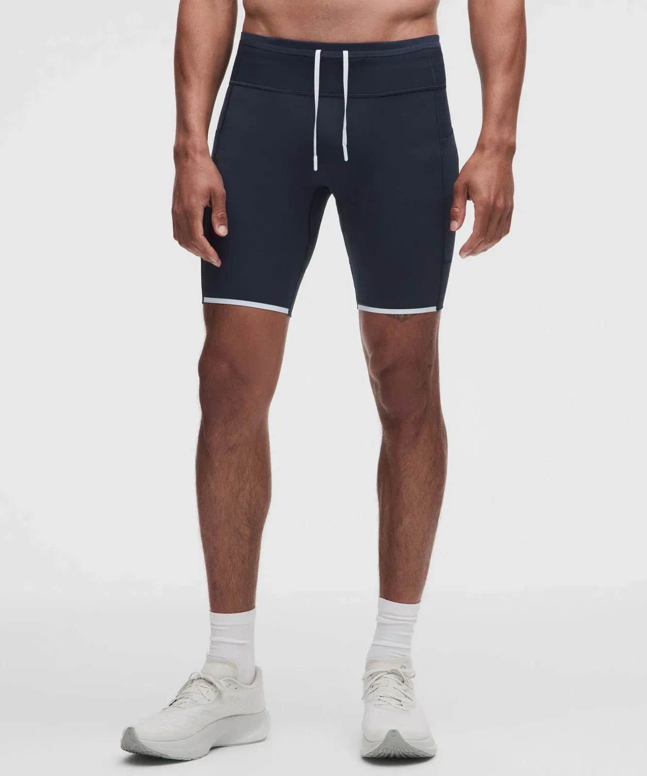 Lululemon Nulux Running Half Tight 8"