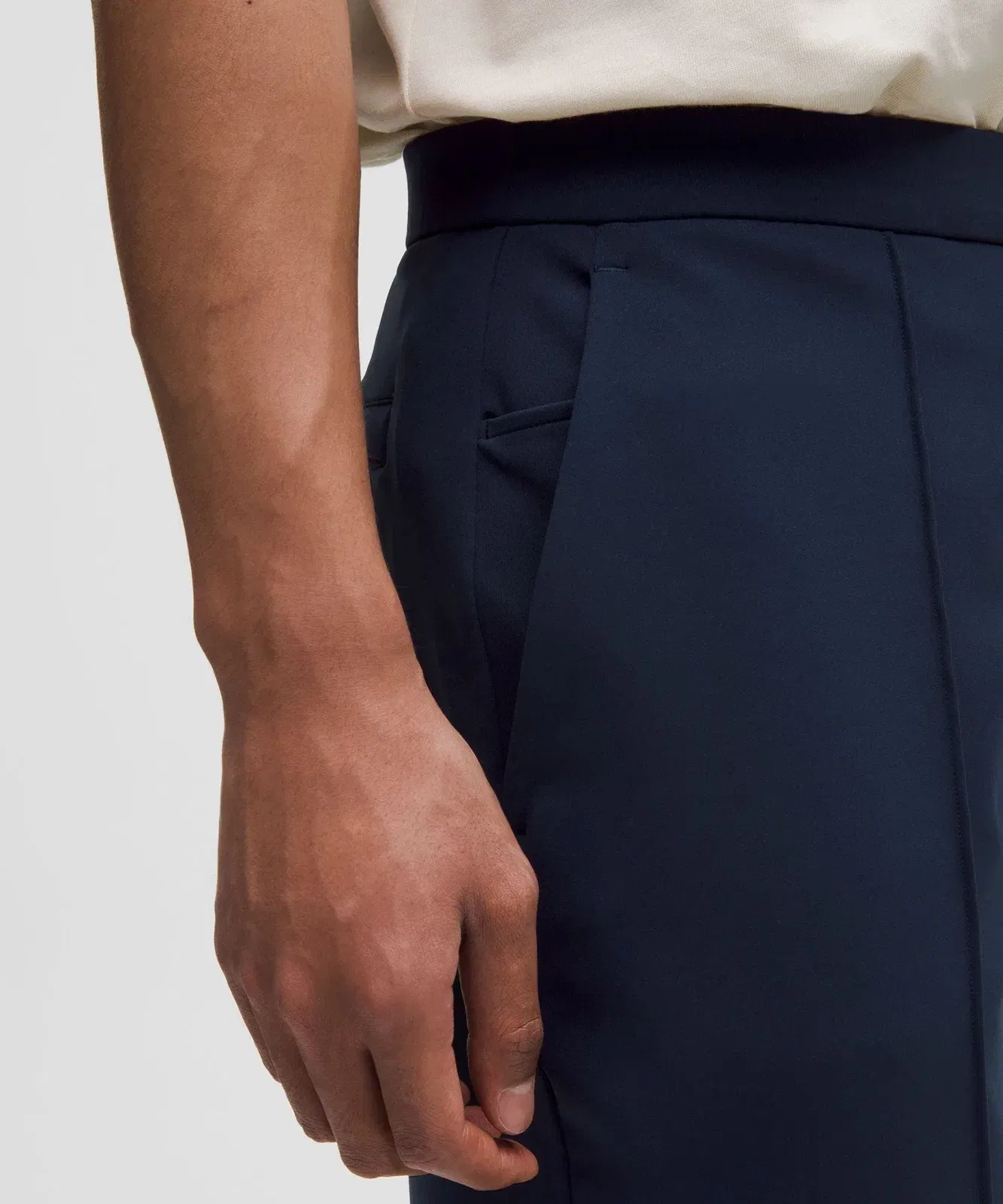 Lululemon Men's Daydrift Classic-Fit Pintuck Trouser *Regular