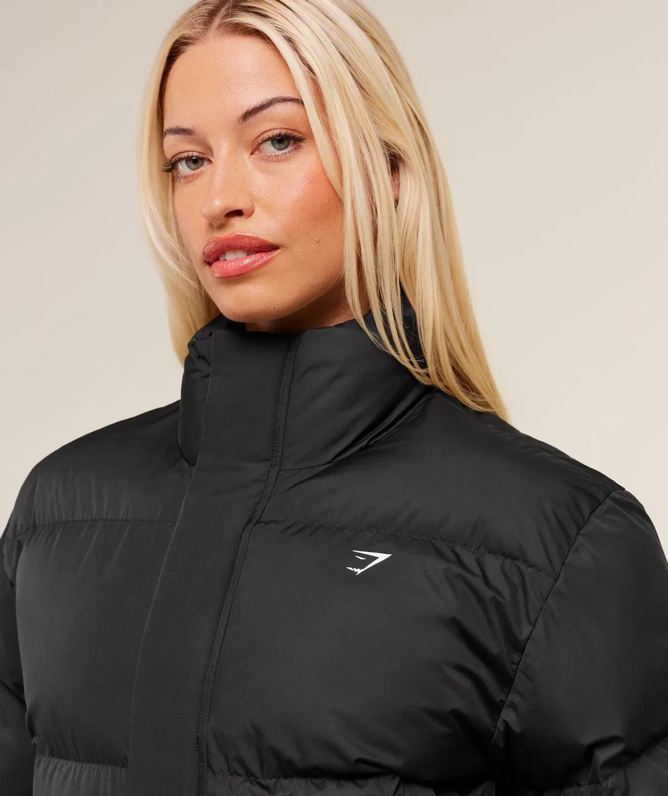 Women's Gymshark Puffer Jacket Black
