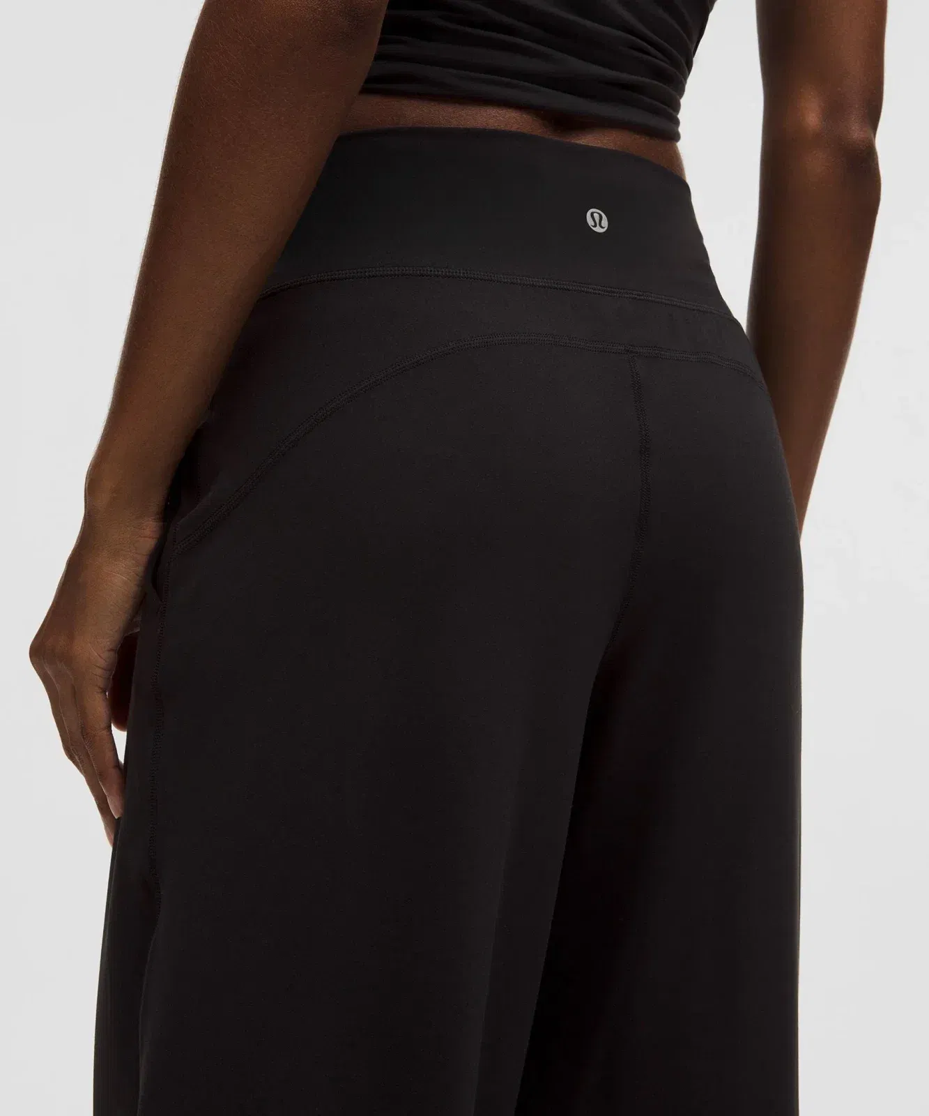 Lululemon Groove High-Rise Wide-Leg Pant *Short