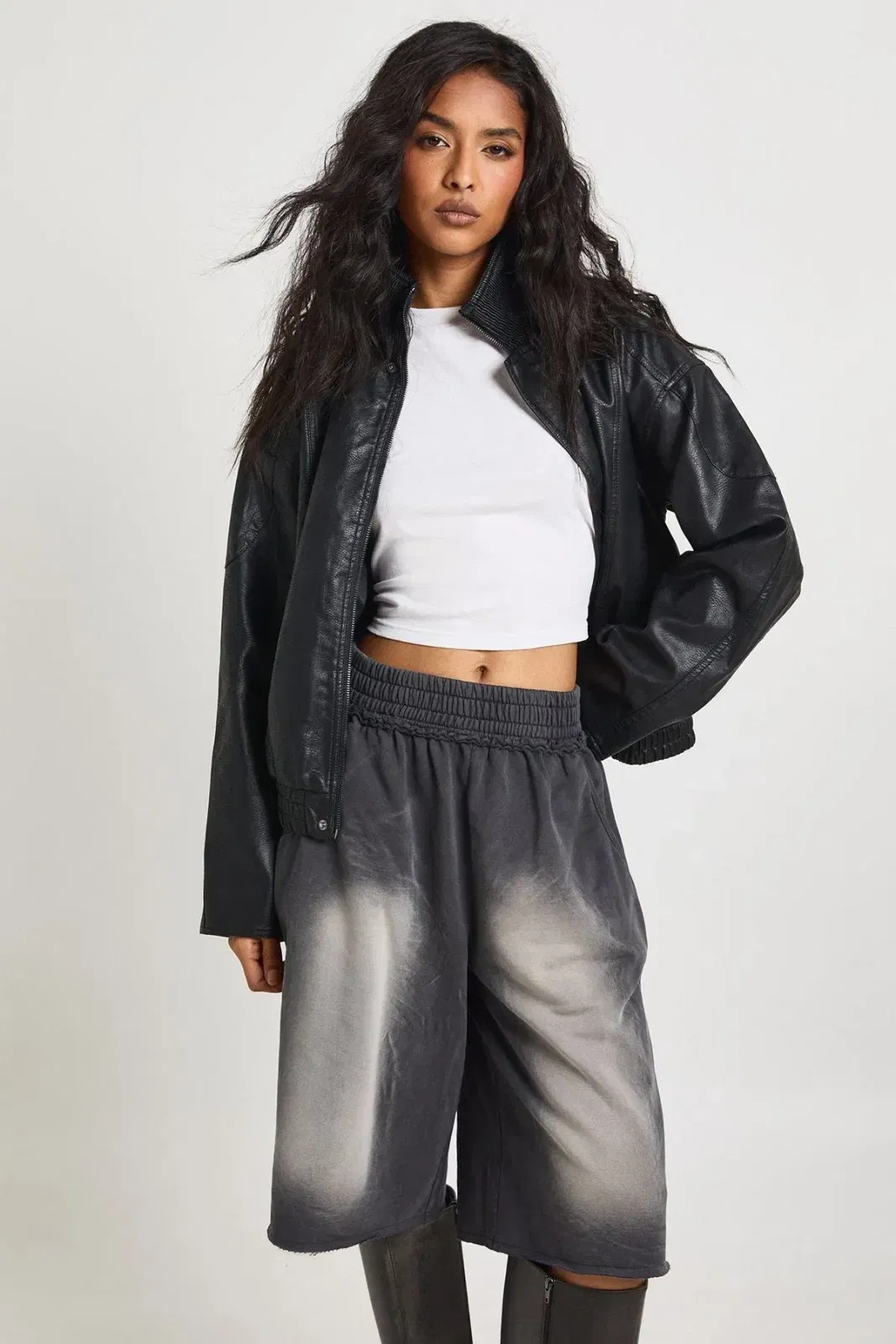 Washed Exposed Seam Jogger Jorts