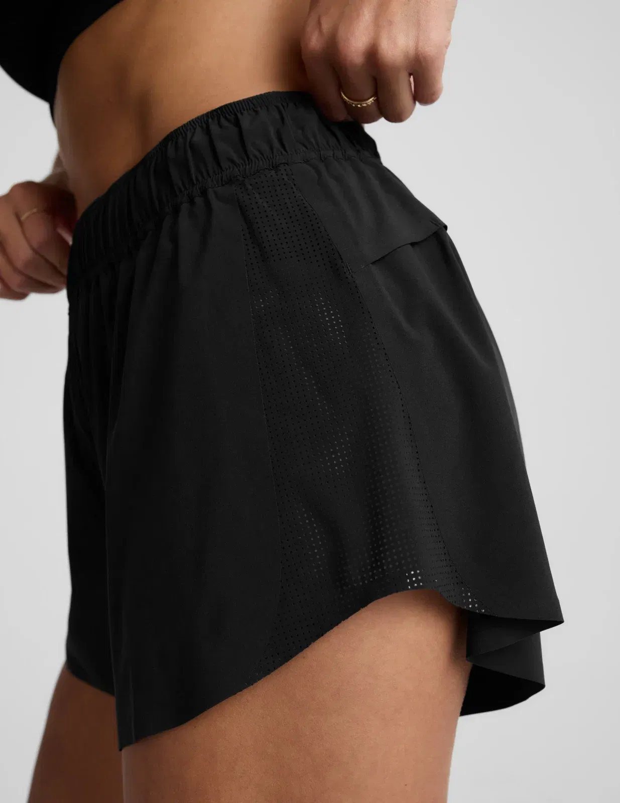 Beyond Yoga Solemate 25 Short Women's