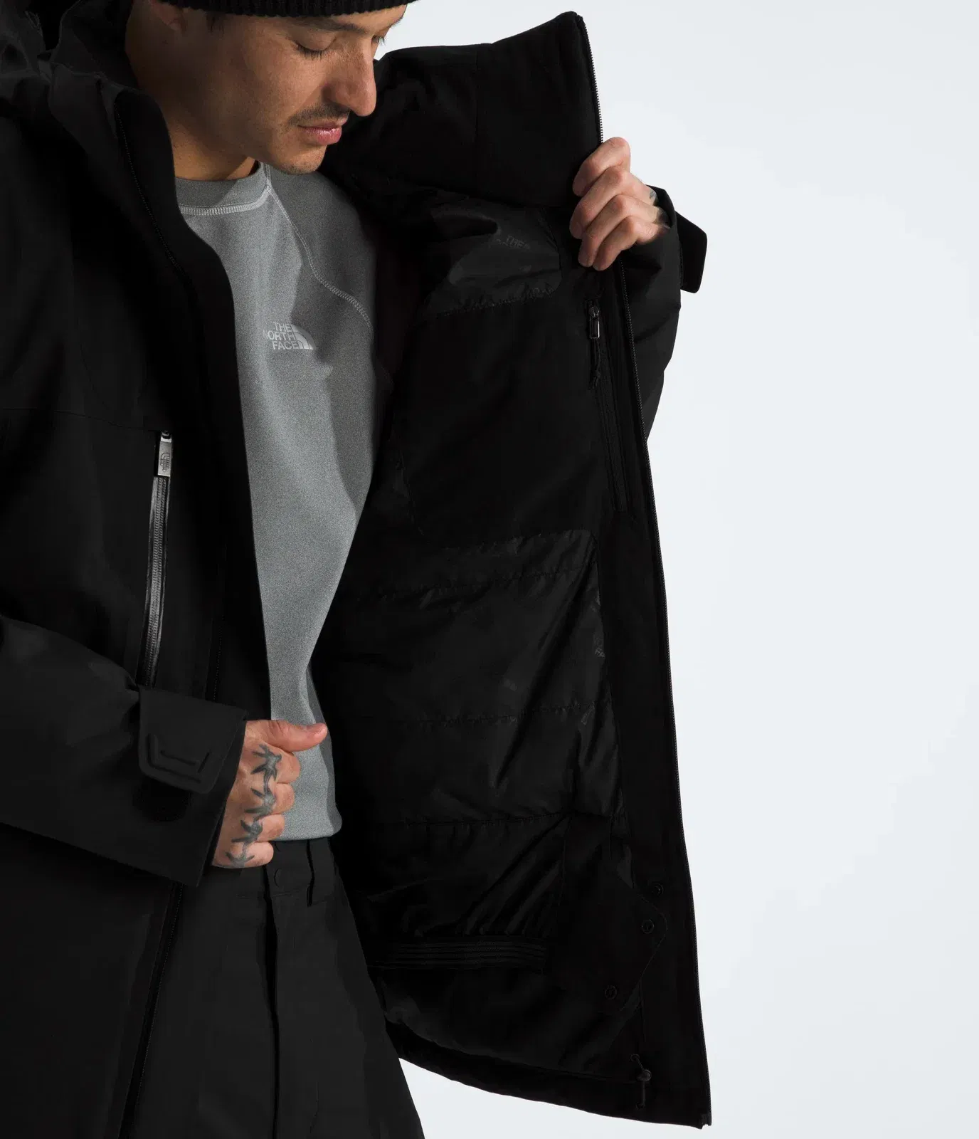 The North Face Men’s Chakal Jacket TNF Black