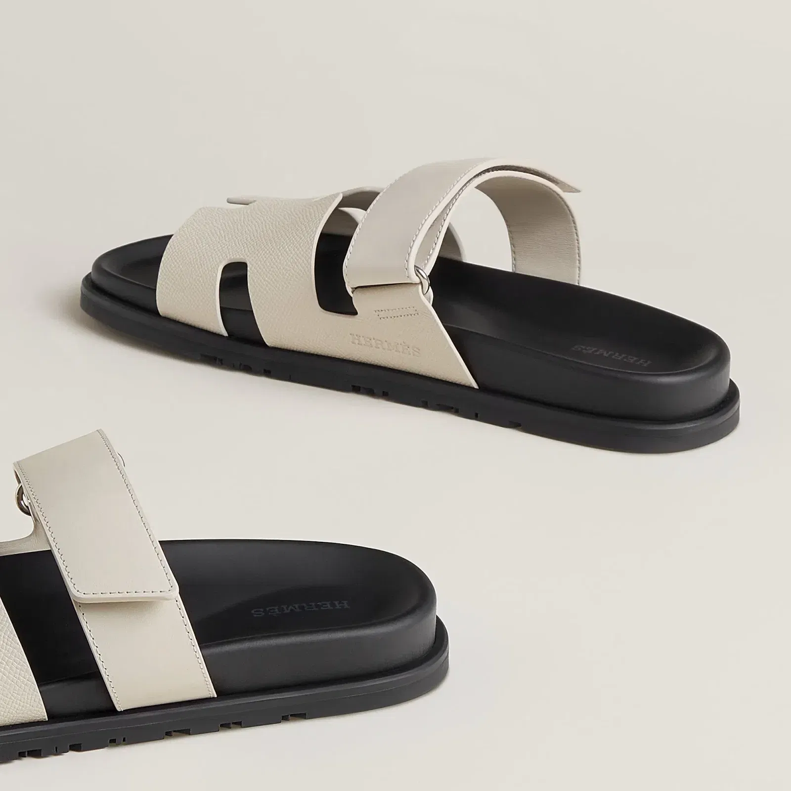 Hermes Chypre Sandal Noir