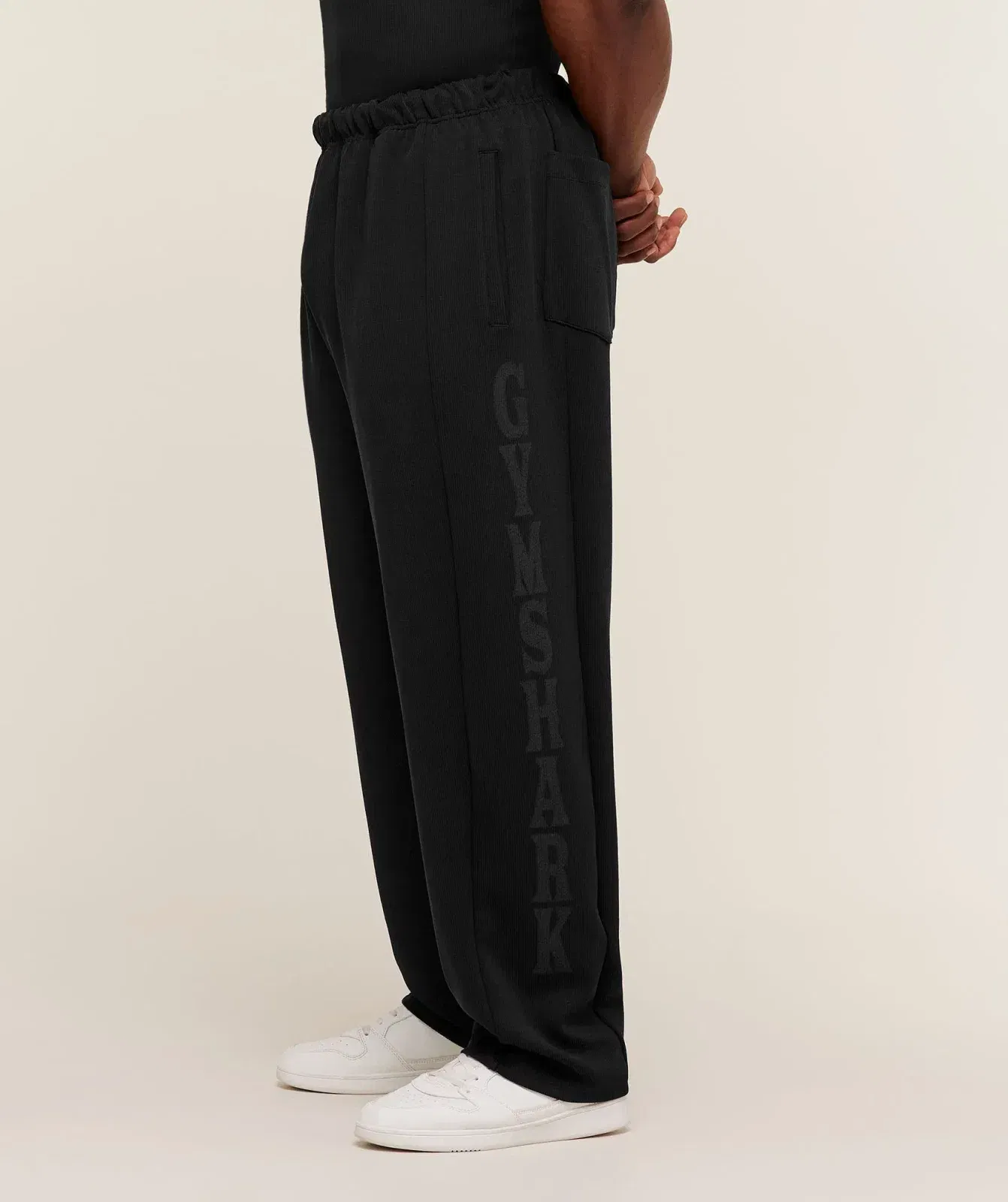 Gymshark Straight Leg Tracksuit Pant - Black