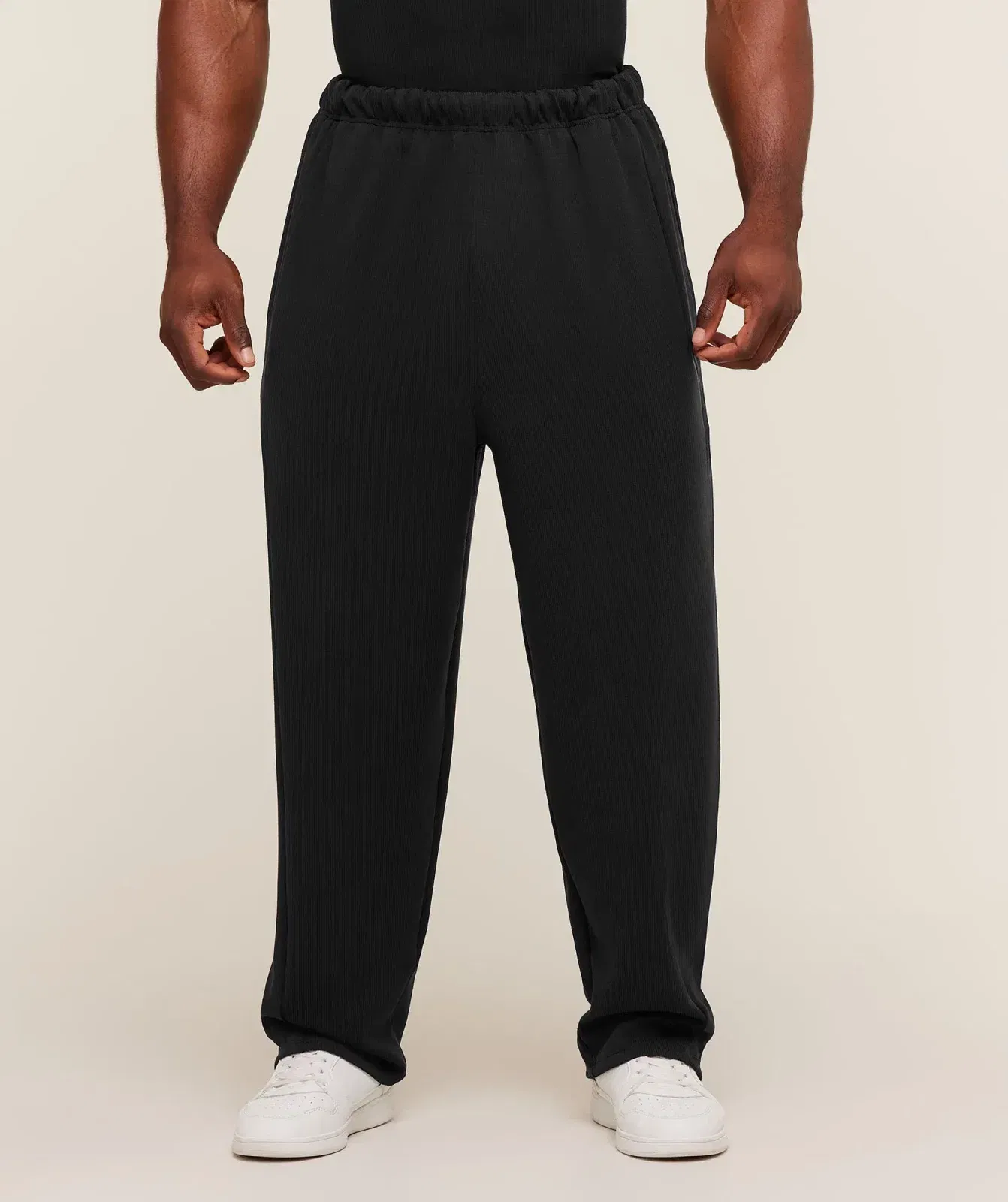 Gymshark Straight Leg Tracksuit Pant - Black