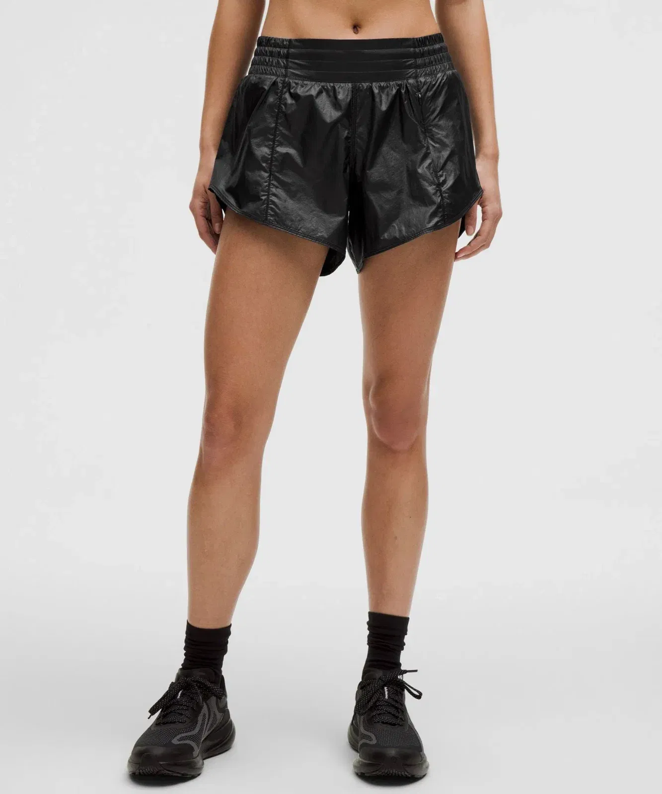 Lululemon Women's Hotty Hot High-Rise Lined Short 4" *Matte Sheen