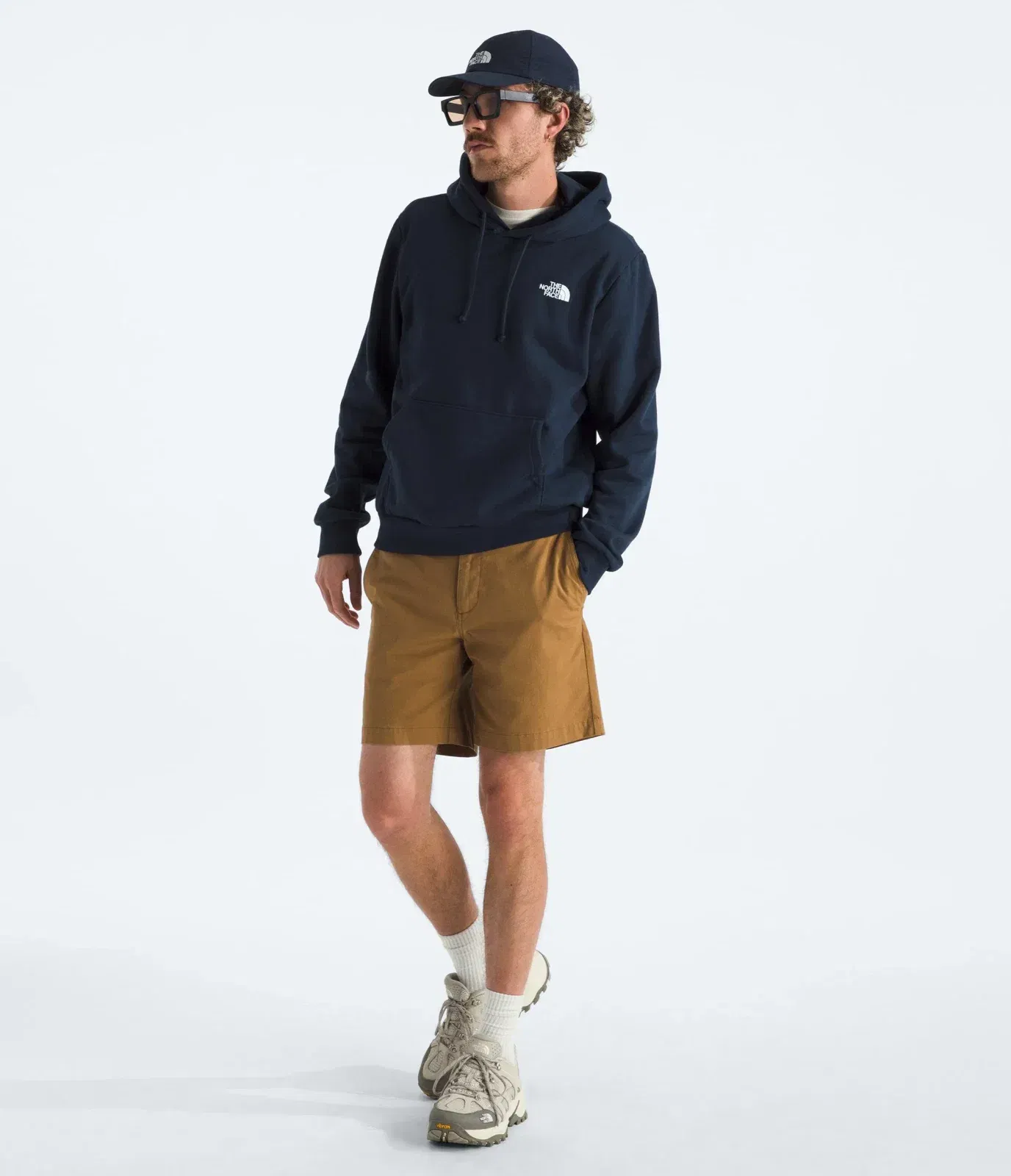 The North Face Men’s Evolution Box NSE Regular Hoodie Summit Navy