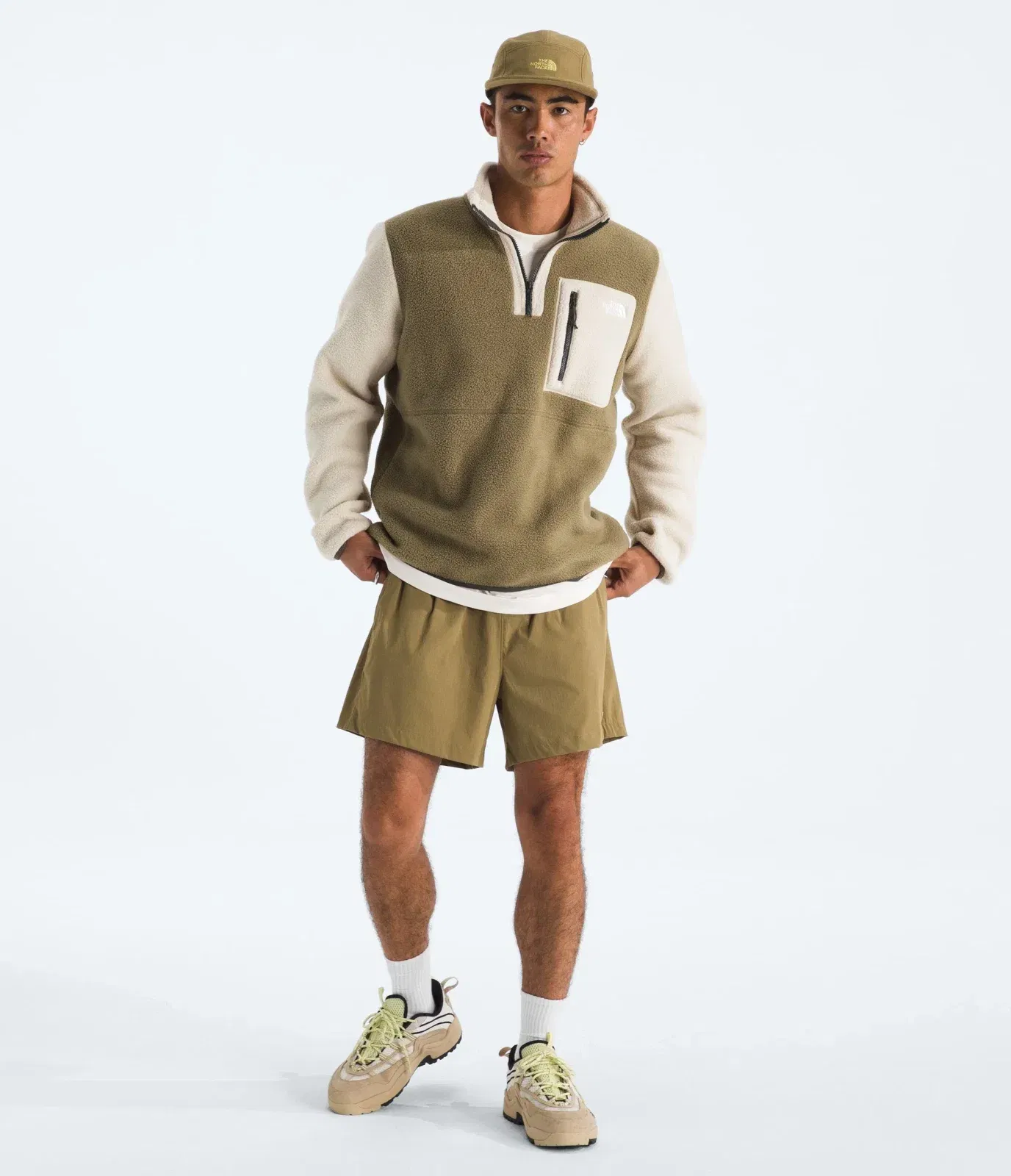 The North Face Men’s Yumiori ¼-Zip Cedar-Desert Stone-New Taupe Green