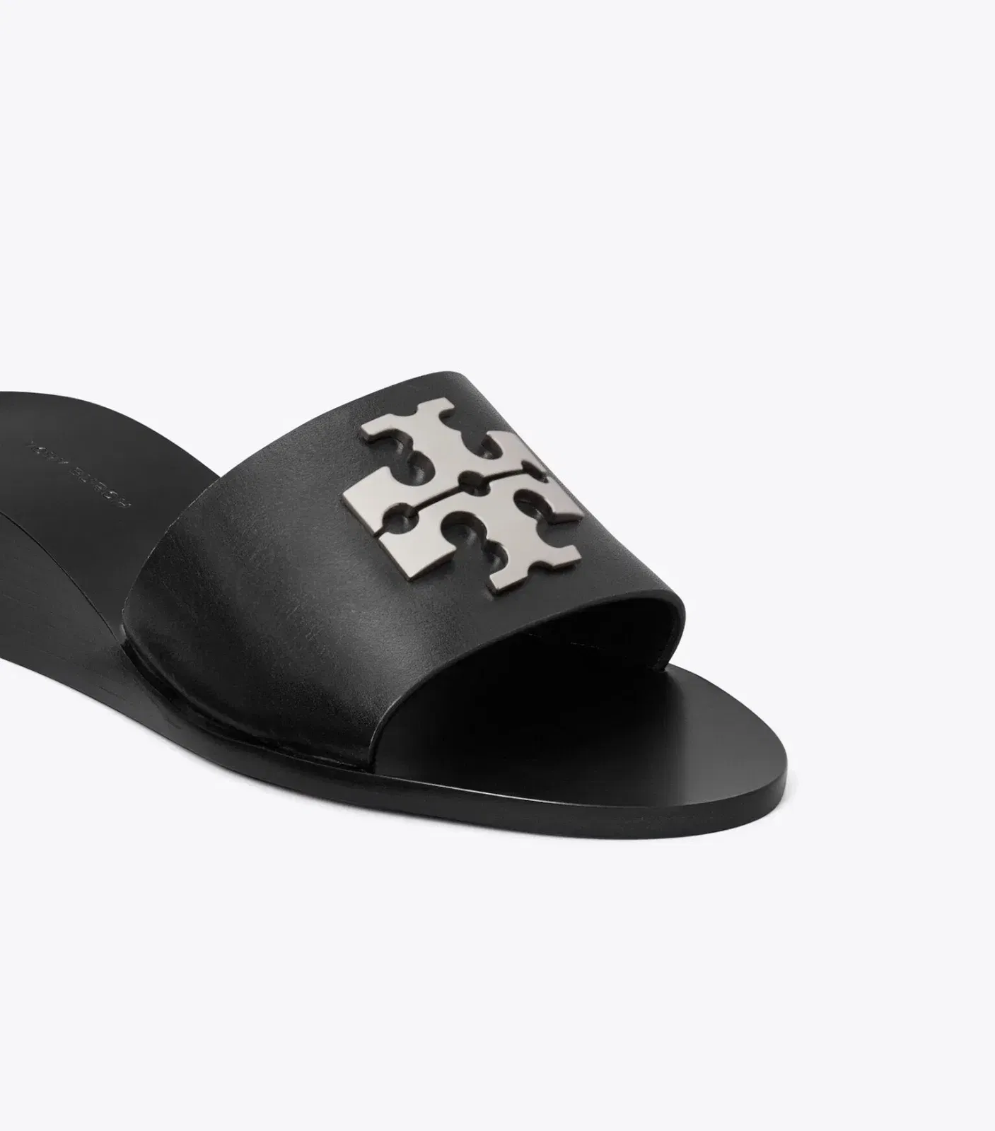Charlie Cuoio Wedge Sandal