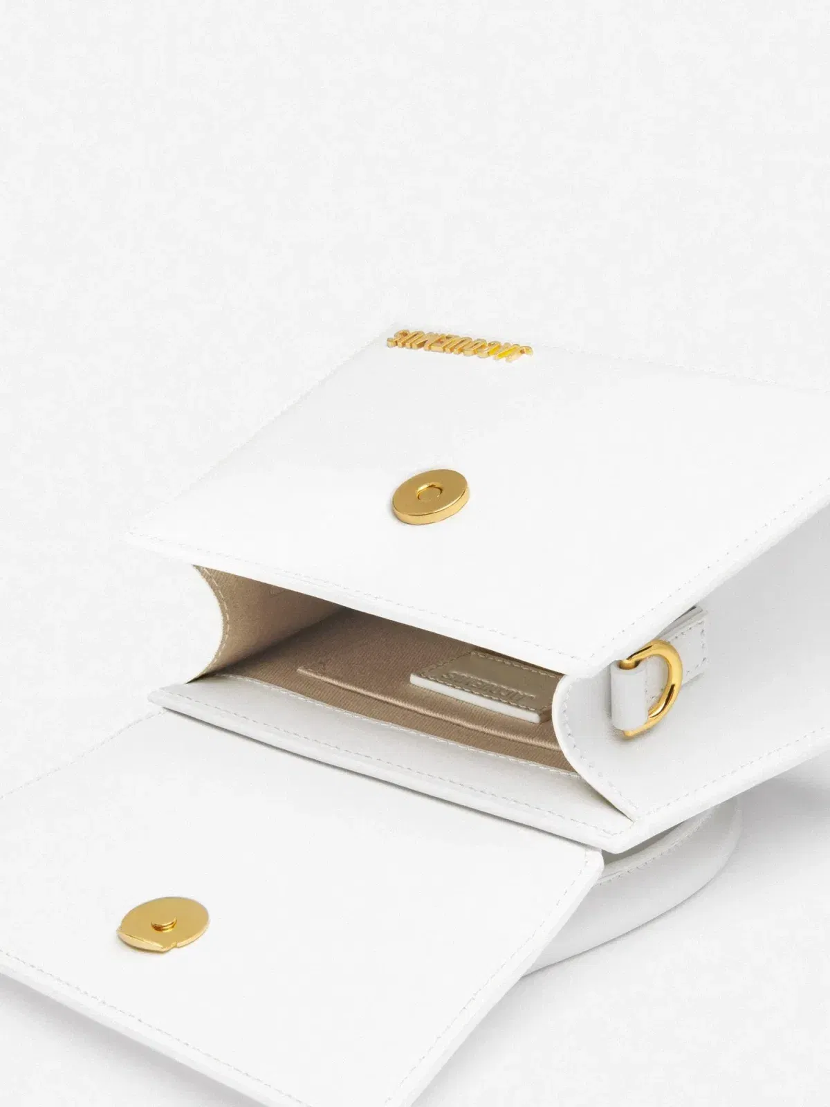 Jacquemus Le Chiquito Moyen White