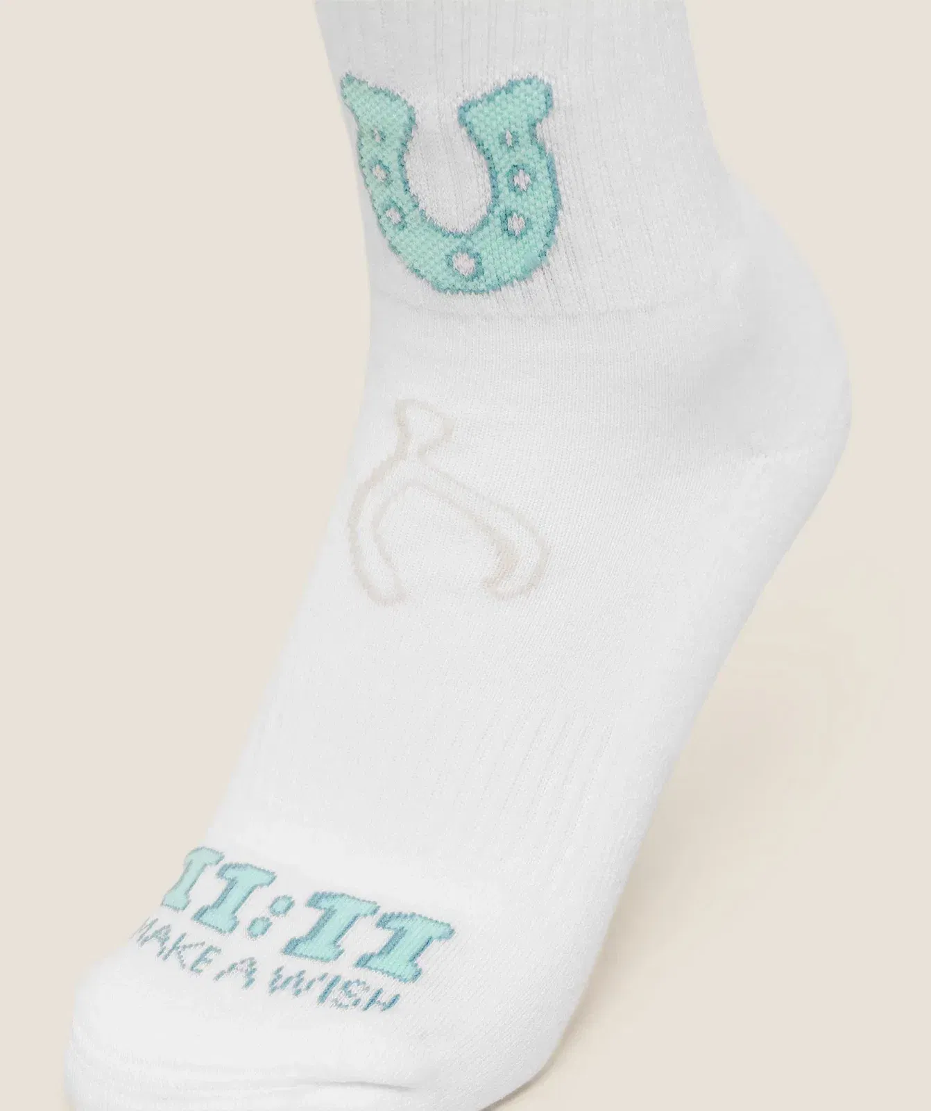 Women's Gymshark Lucky Graphic Crew Socks 3Pk White