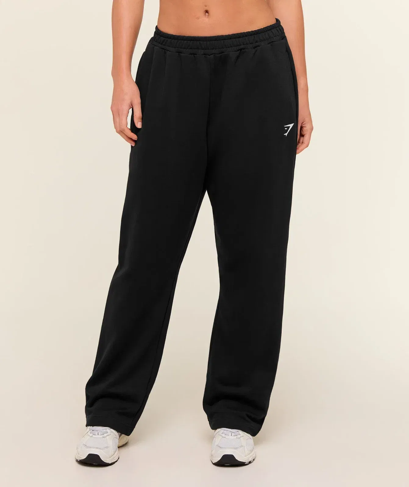 Women's Gymshark Training Fleece Straight Leg Regular Joggers Black