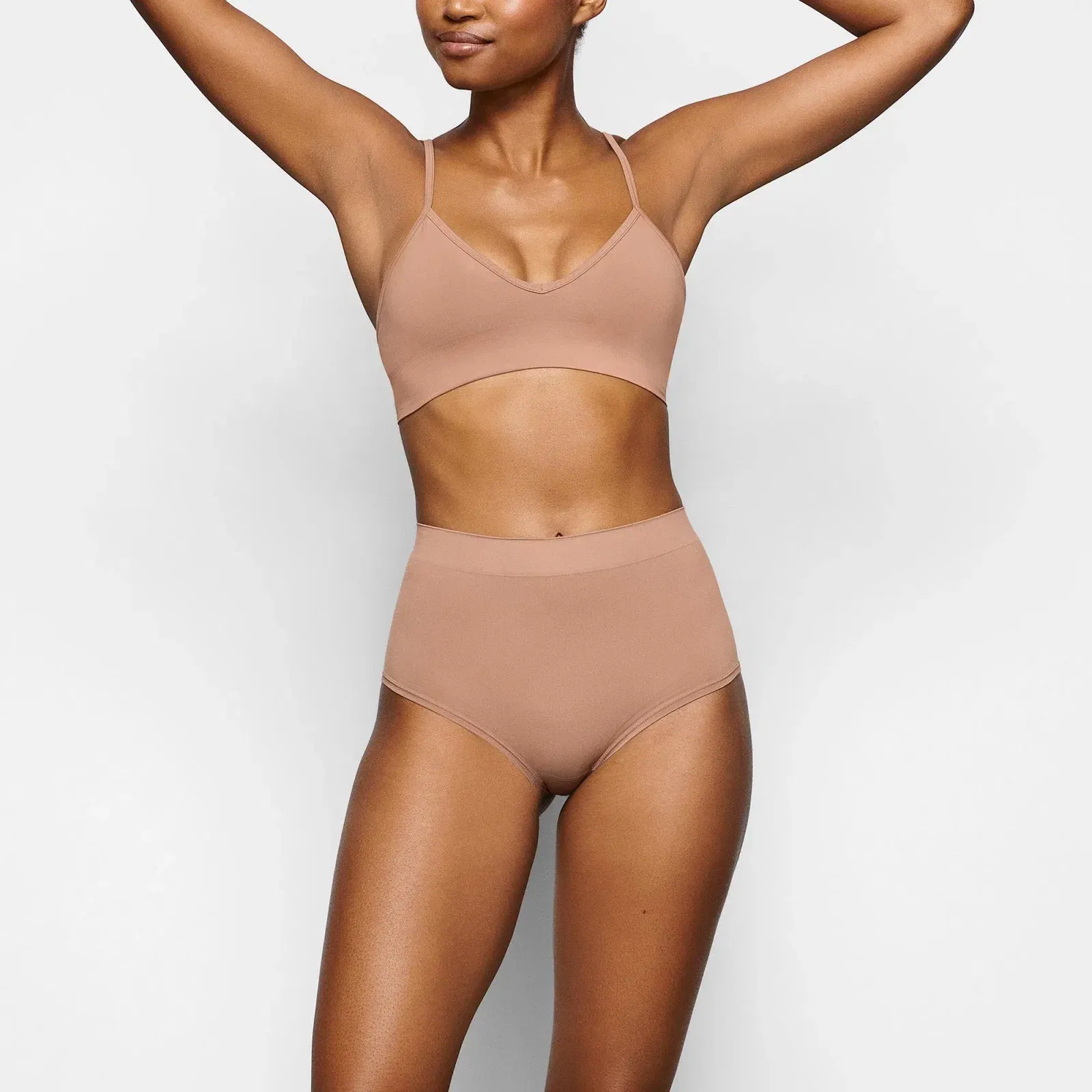 Soft Smoothing Seamless Boy Short