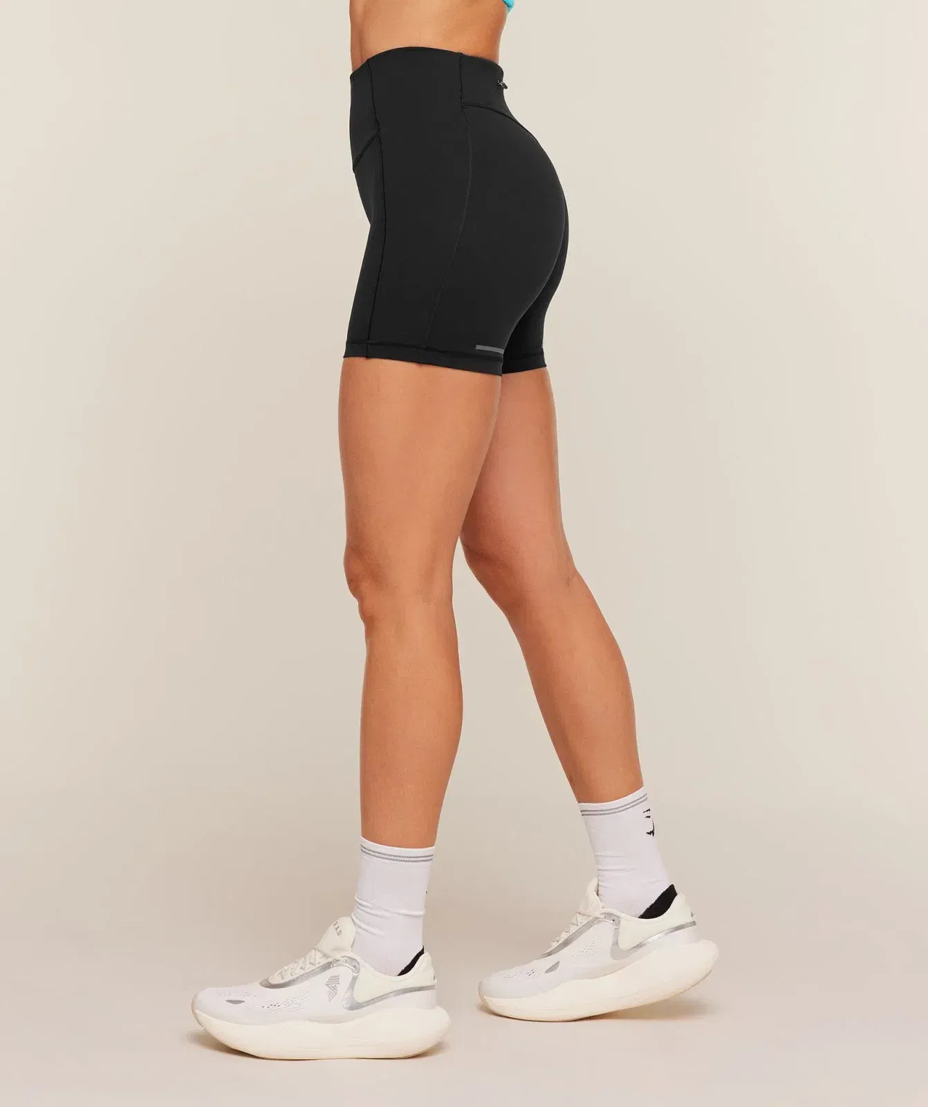 Women's Gymshark Running Elite 6" Tight Fit Shorts Black