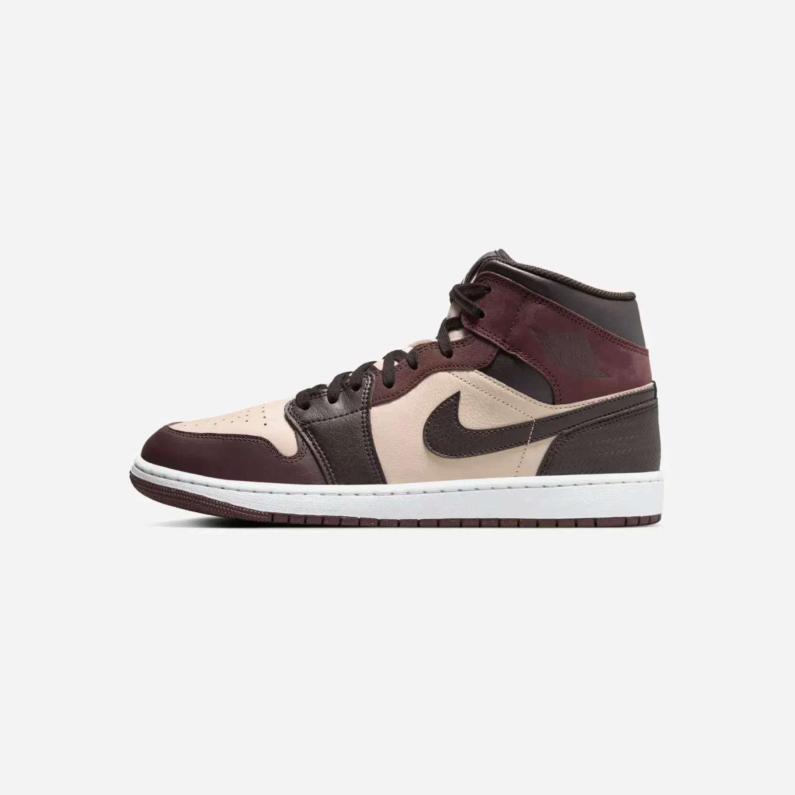 Nike Air Jordan 1 Mid SE Paris YMCA