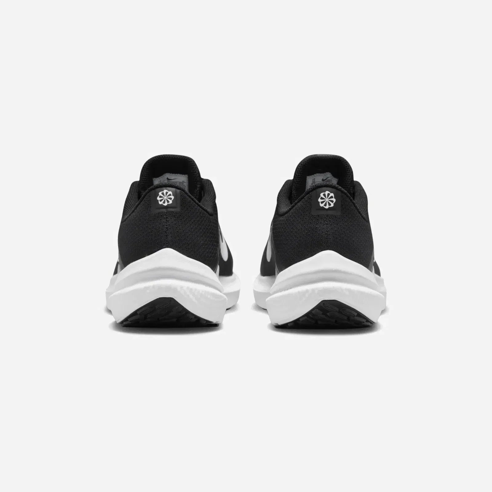 Nike Air Winflo 10 Black White Black
