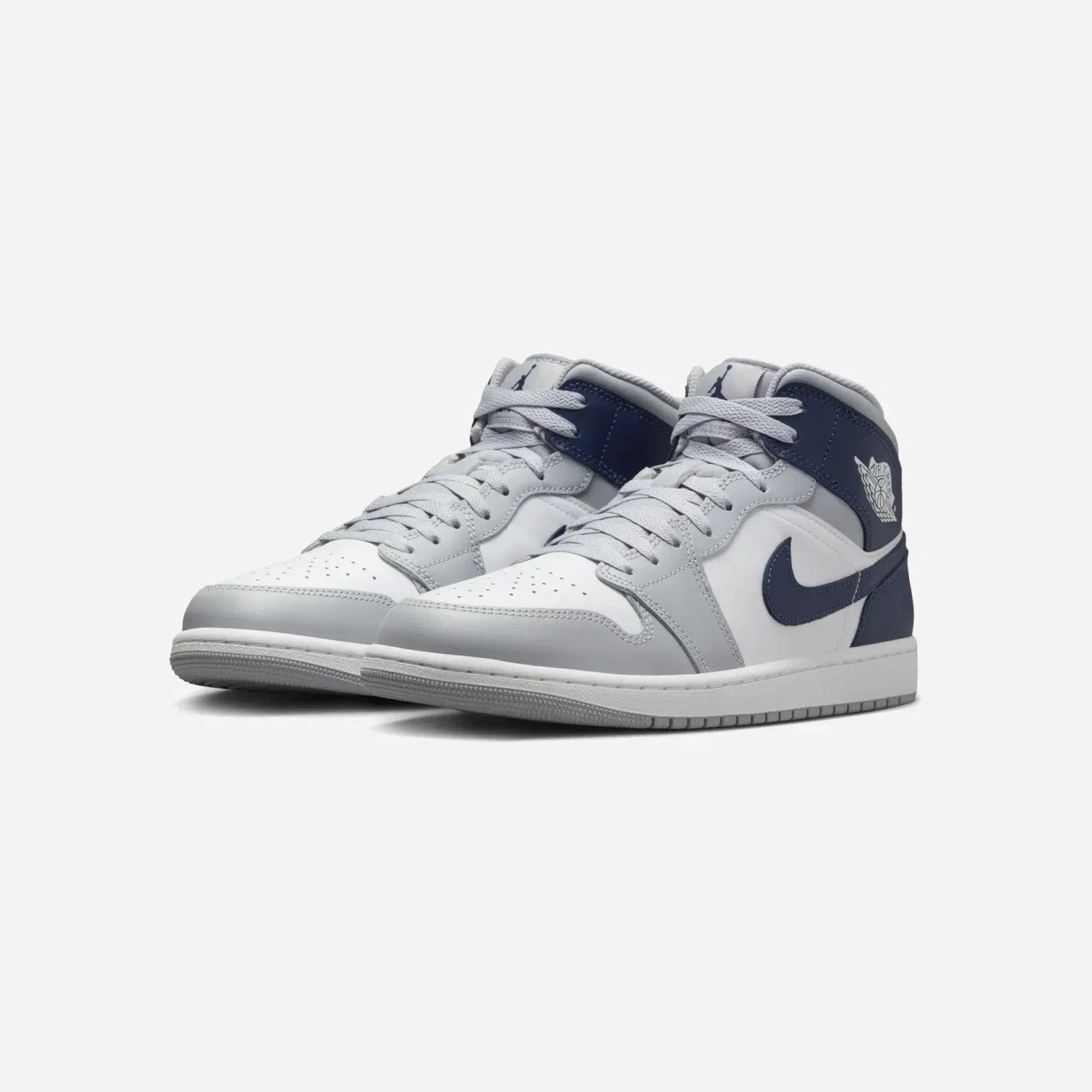 Nike Air Jordan 1 Mid Wolf Grey Midnight Navy