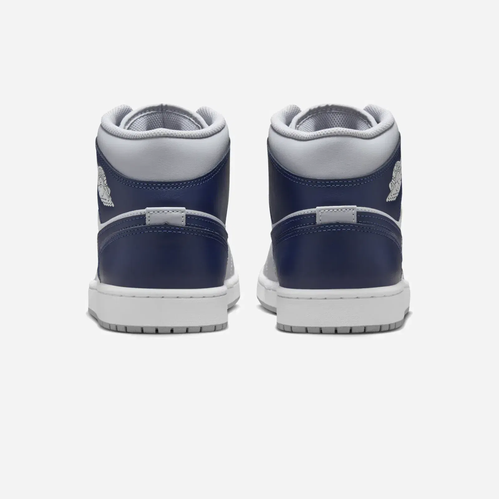 Nike Air Jordan 1 Mid Wolf Grey Midnight Navy