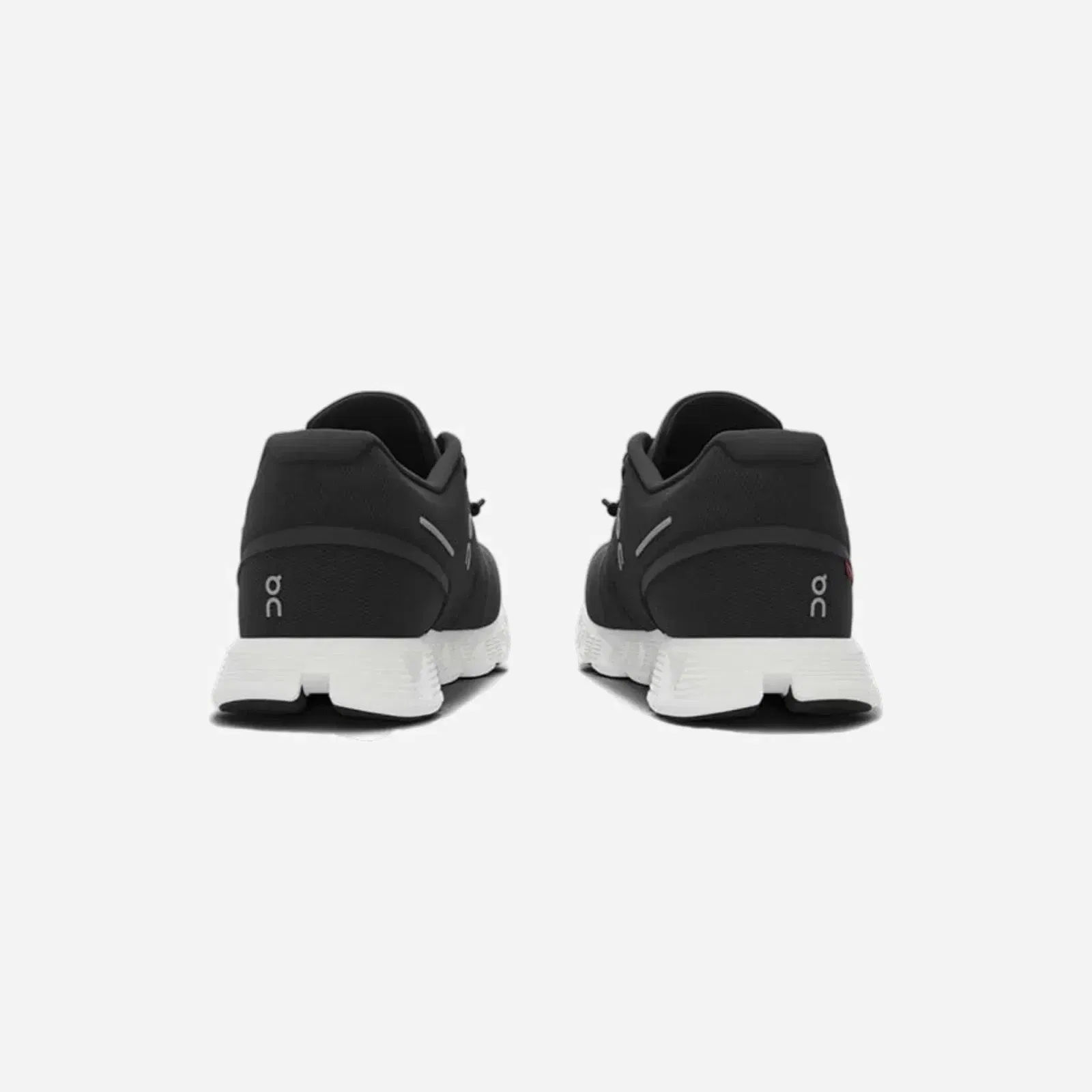 ON Running Cloud 5 Black White WMNS