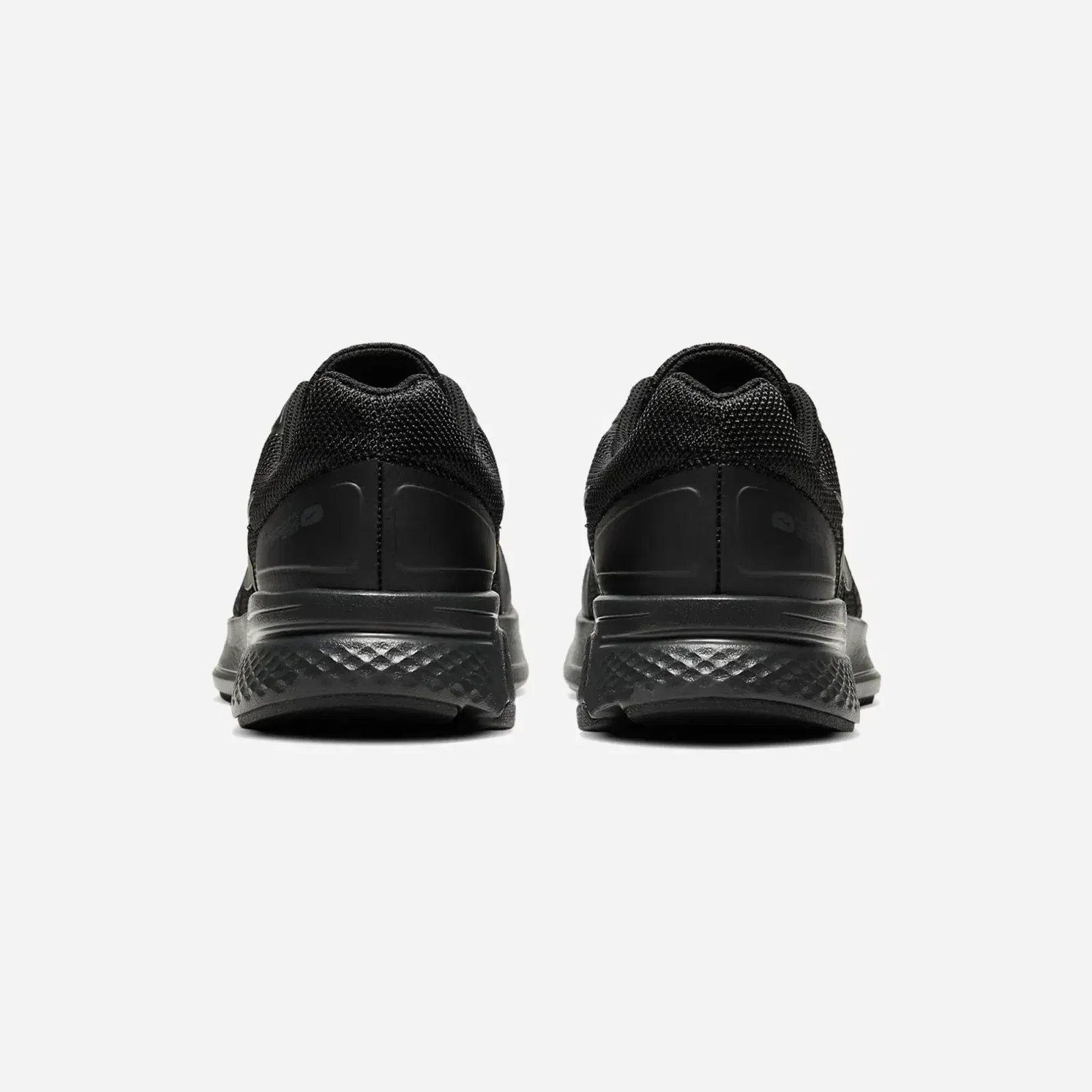 Nike Run Swift 2 Black Dark Smoke Grey