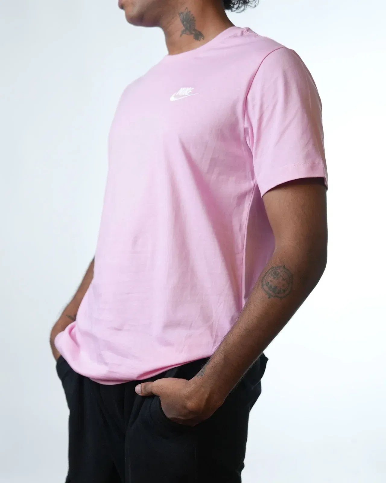 Nike Pink T-Shirt (M)