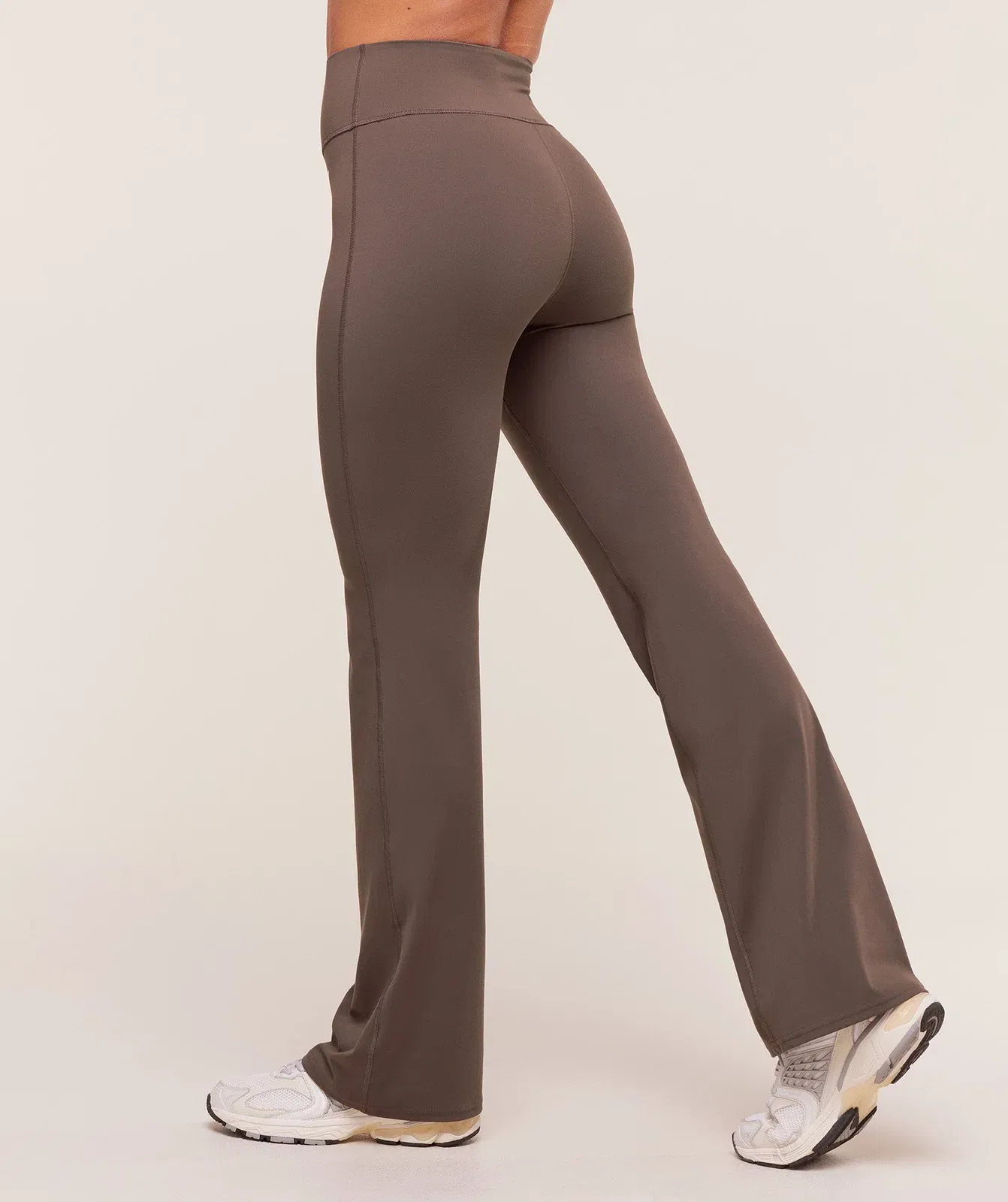 Gymshark Twist Front Straight Leg Legging - Walnut Brown