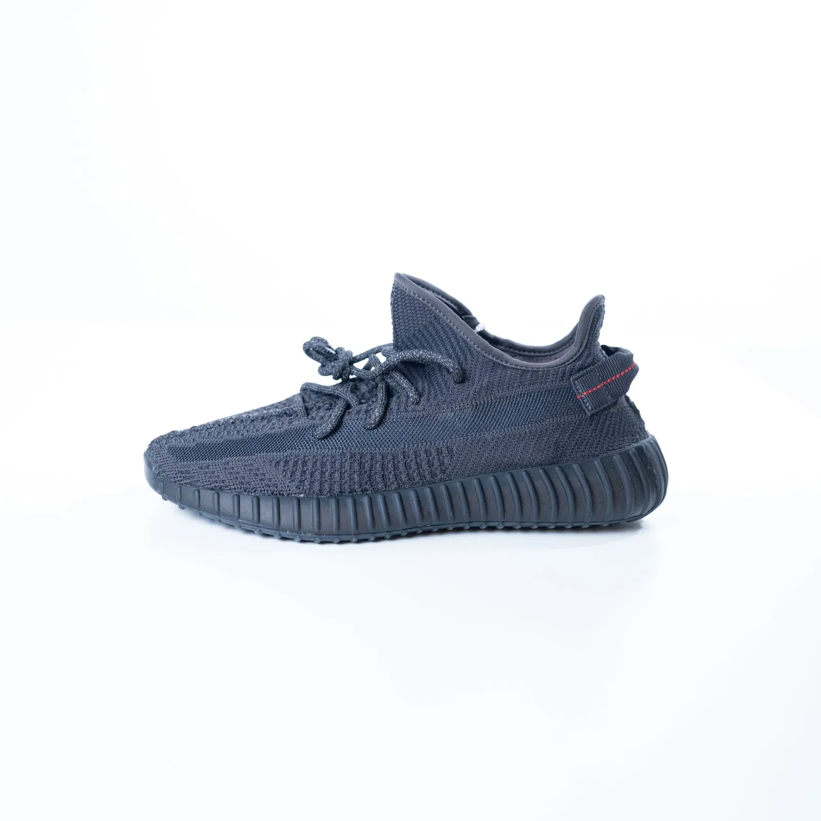 Adidas Yeezy Boost 350 V2 Black (non-reflective) (UK 9.5)