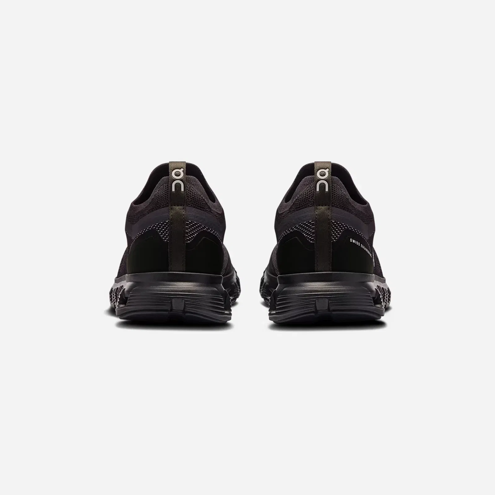 ON Running Cloud 6 Versa Black Eclipse WMNS