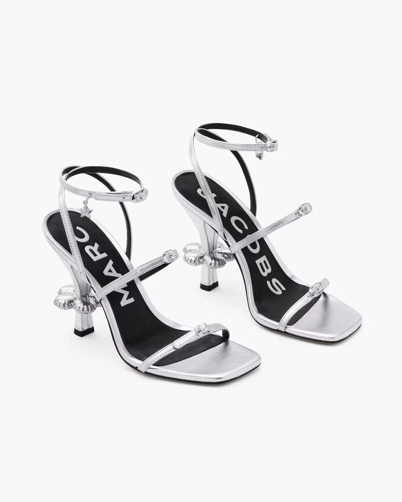 Marc Jacobs Marc Jacobs The Metallic Leather Daisy Heel Silver Silver