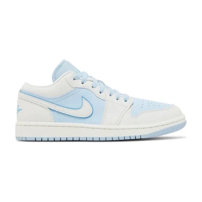 Wmns Air Jordan 1 Low Se Reverse Ice Blue