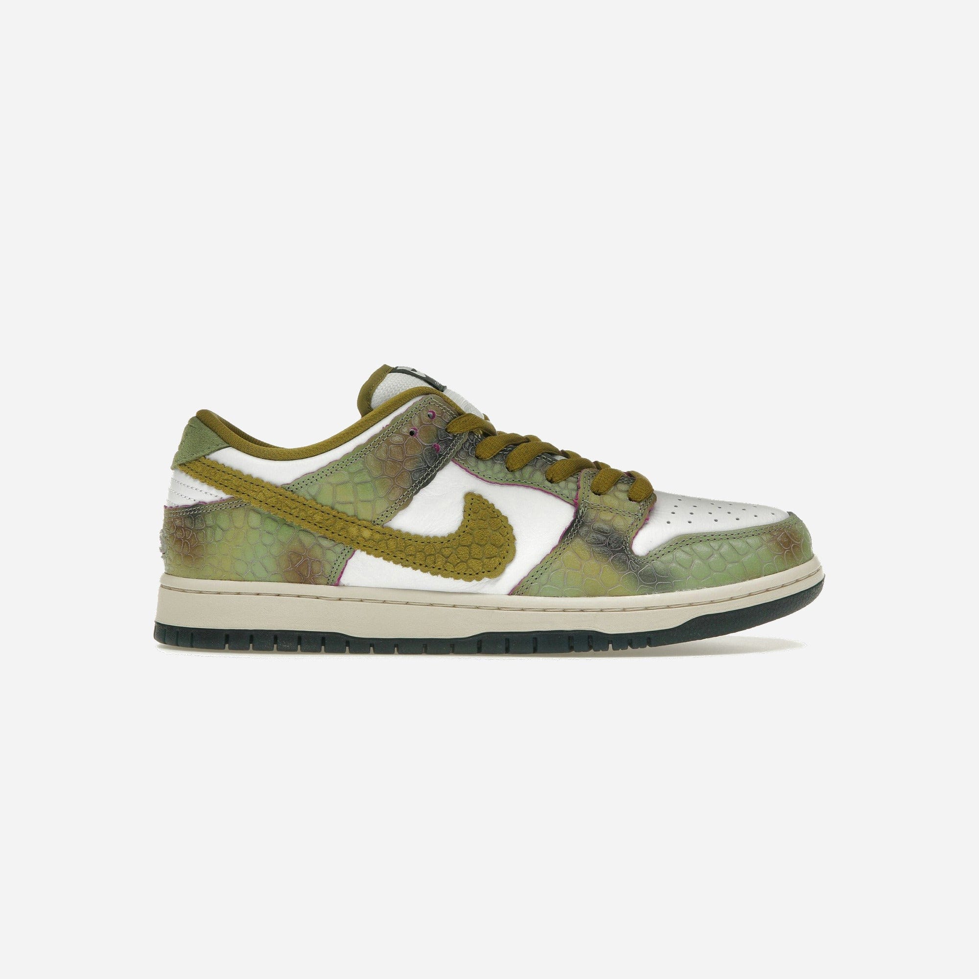 Nike Sb Dunk Low Alexis Sablone Chameleon