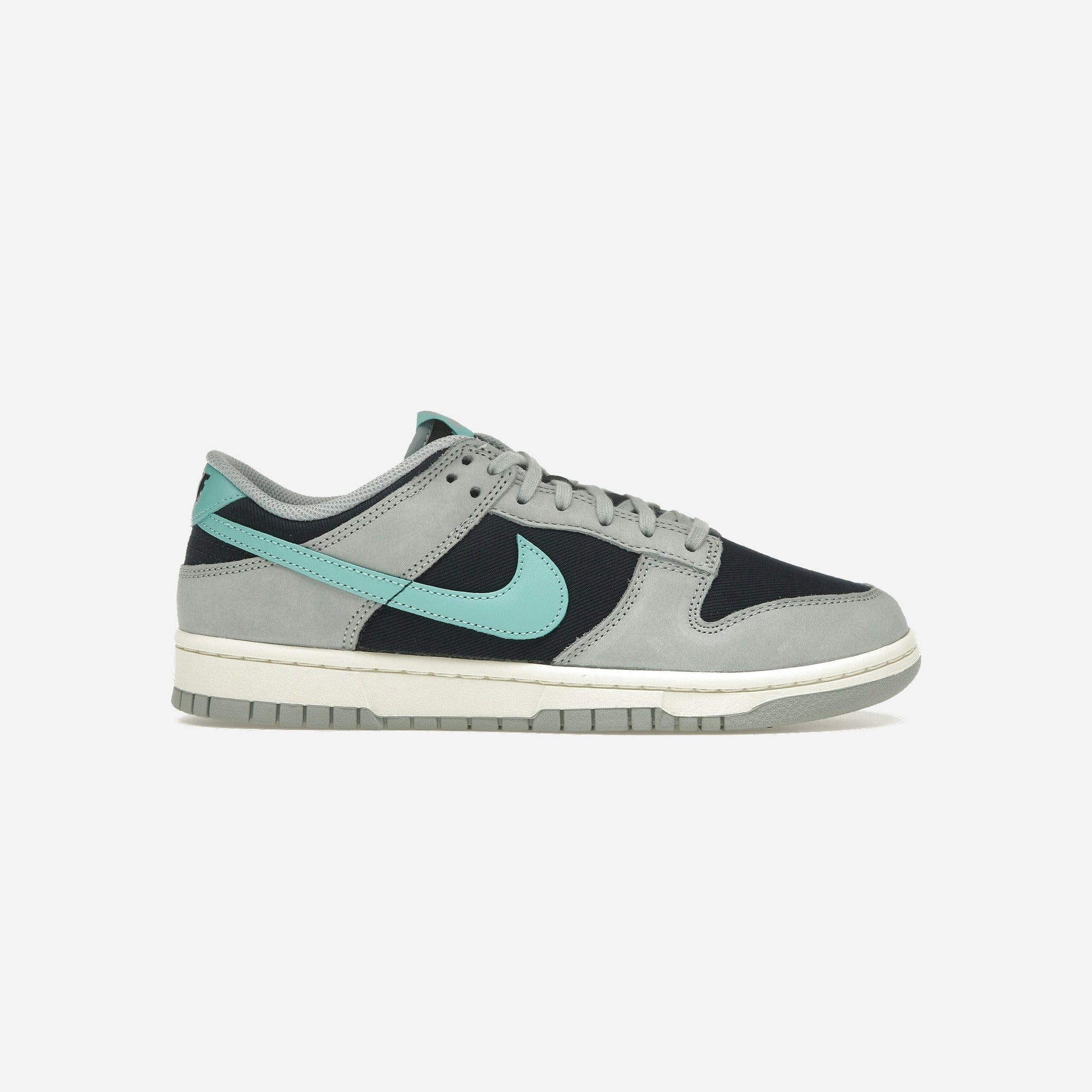 Nike Dunk Low Retro Premium Light Pumice Green Frost