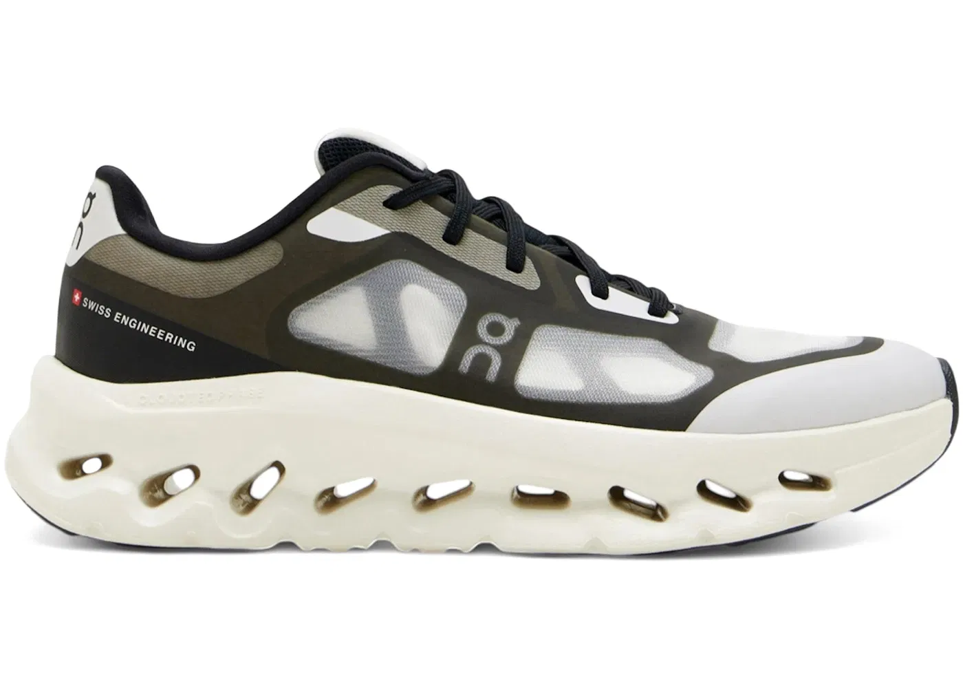 On Running Wmns Cloudtilt Remix Black Ivory