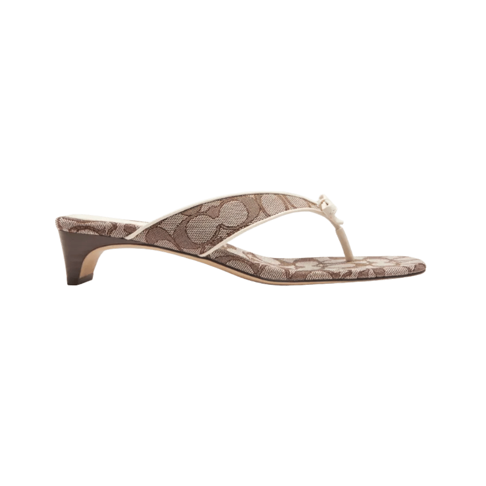 Coach Bow Thong Kitten In Signature Jacquard Chalk