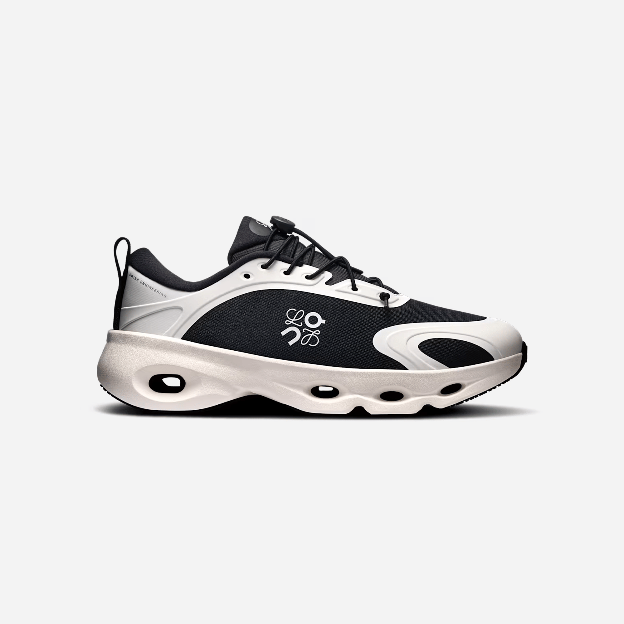 ON Running Cloudsolo LOEWE Black Eggshell WMNS