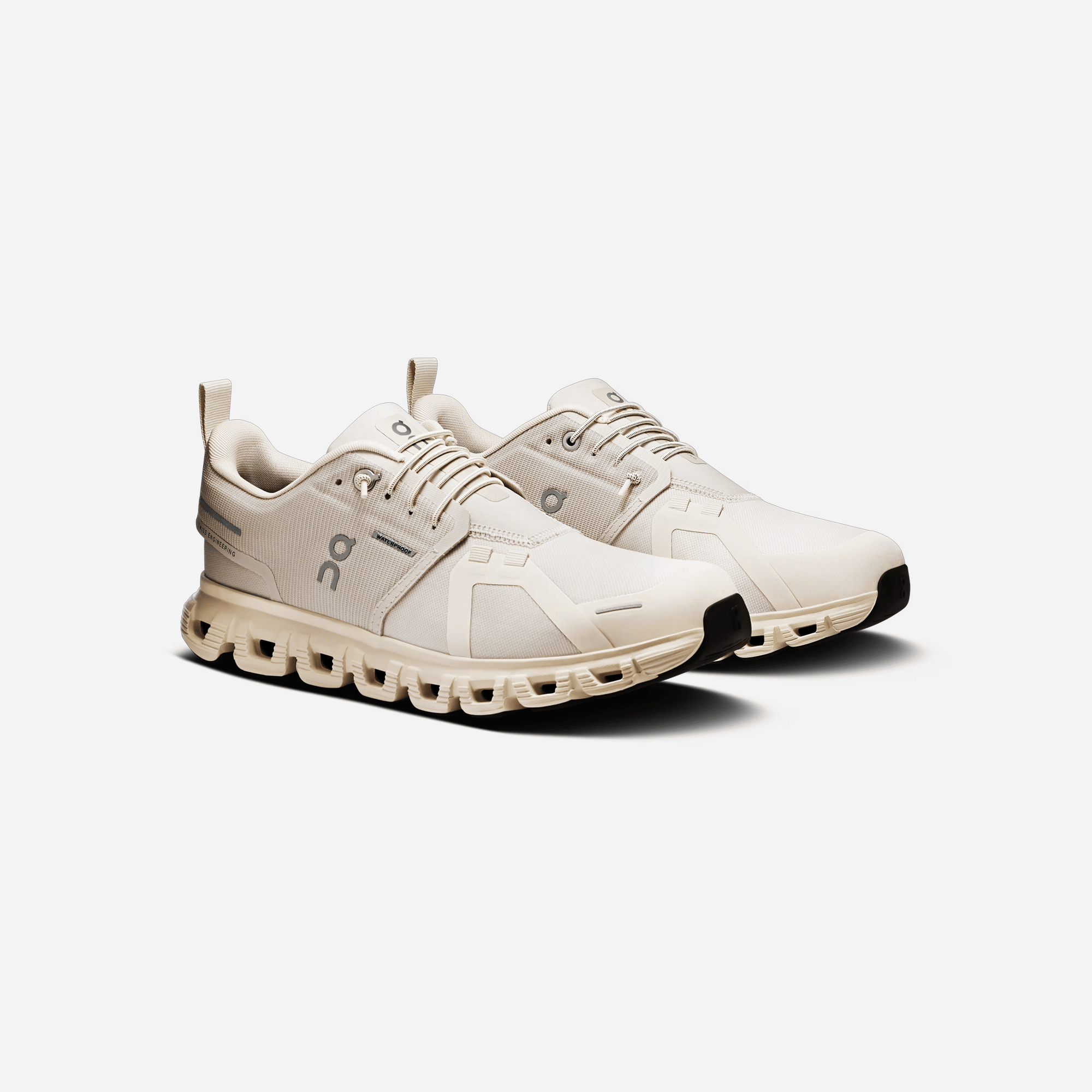 ON Running Cloud 6 Waterproof Pearl Cream WMNS