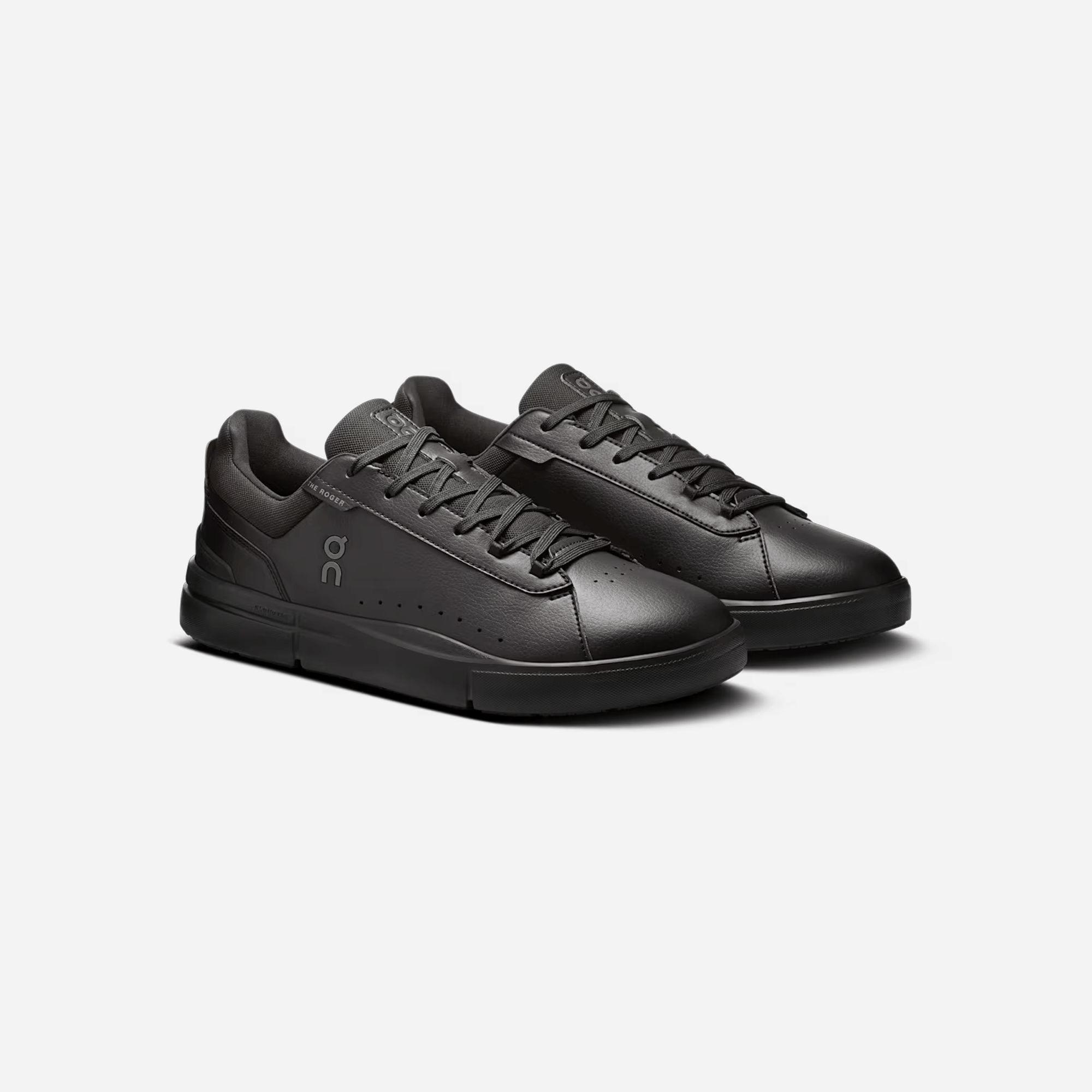 ON Running THE ROGER Advantage Black Black