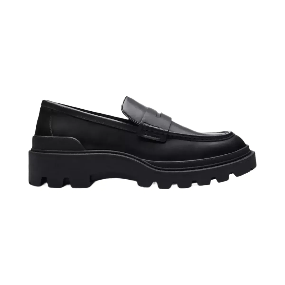Coach Loafer in Black