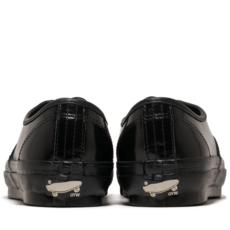 Vans OTW Authentic 44 Siped Vibram - Gloss Leather Brogue Black