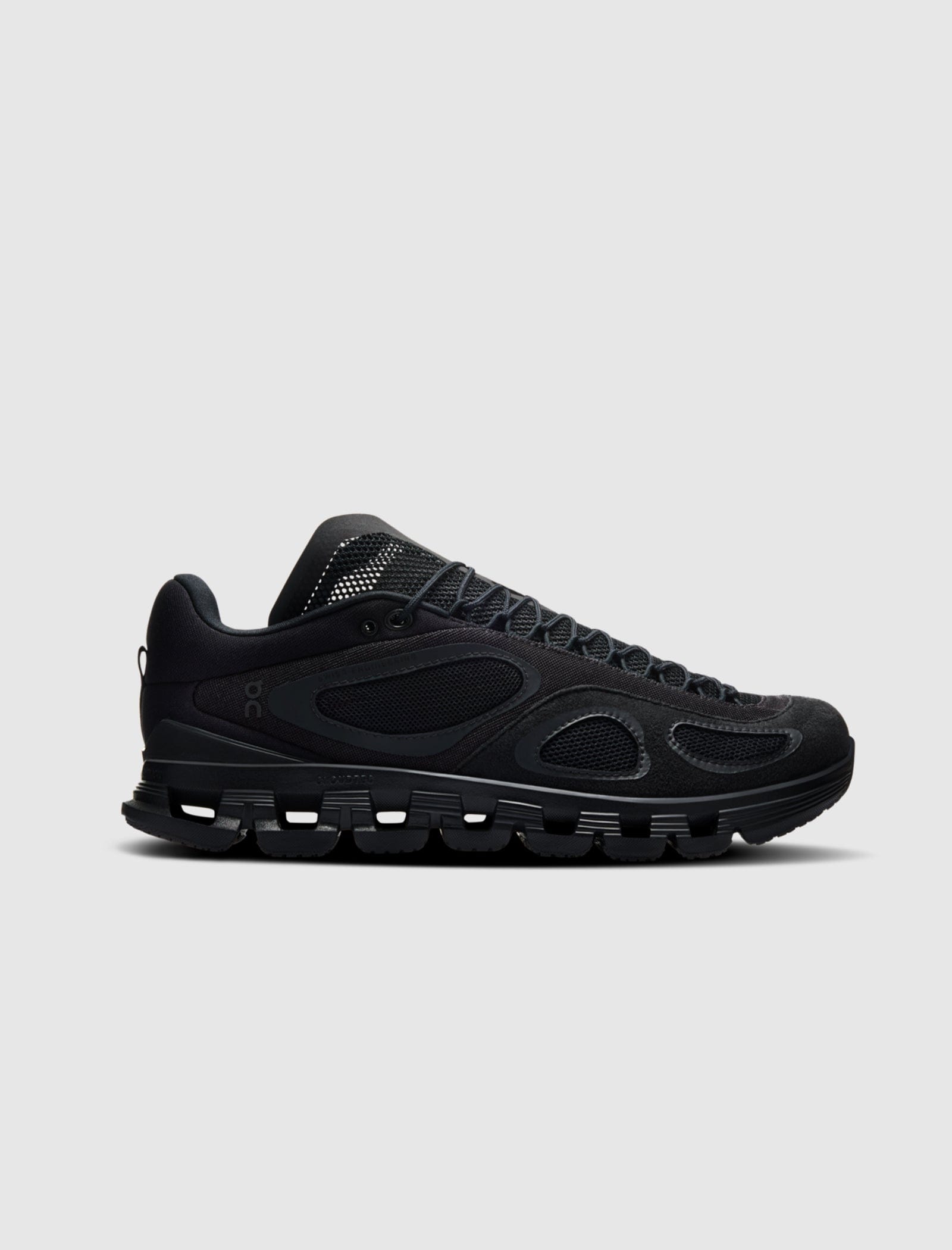 ON+ RUNNING SS25 CLOUD X FKA "BLACK"