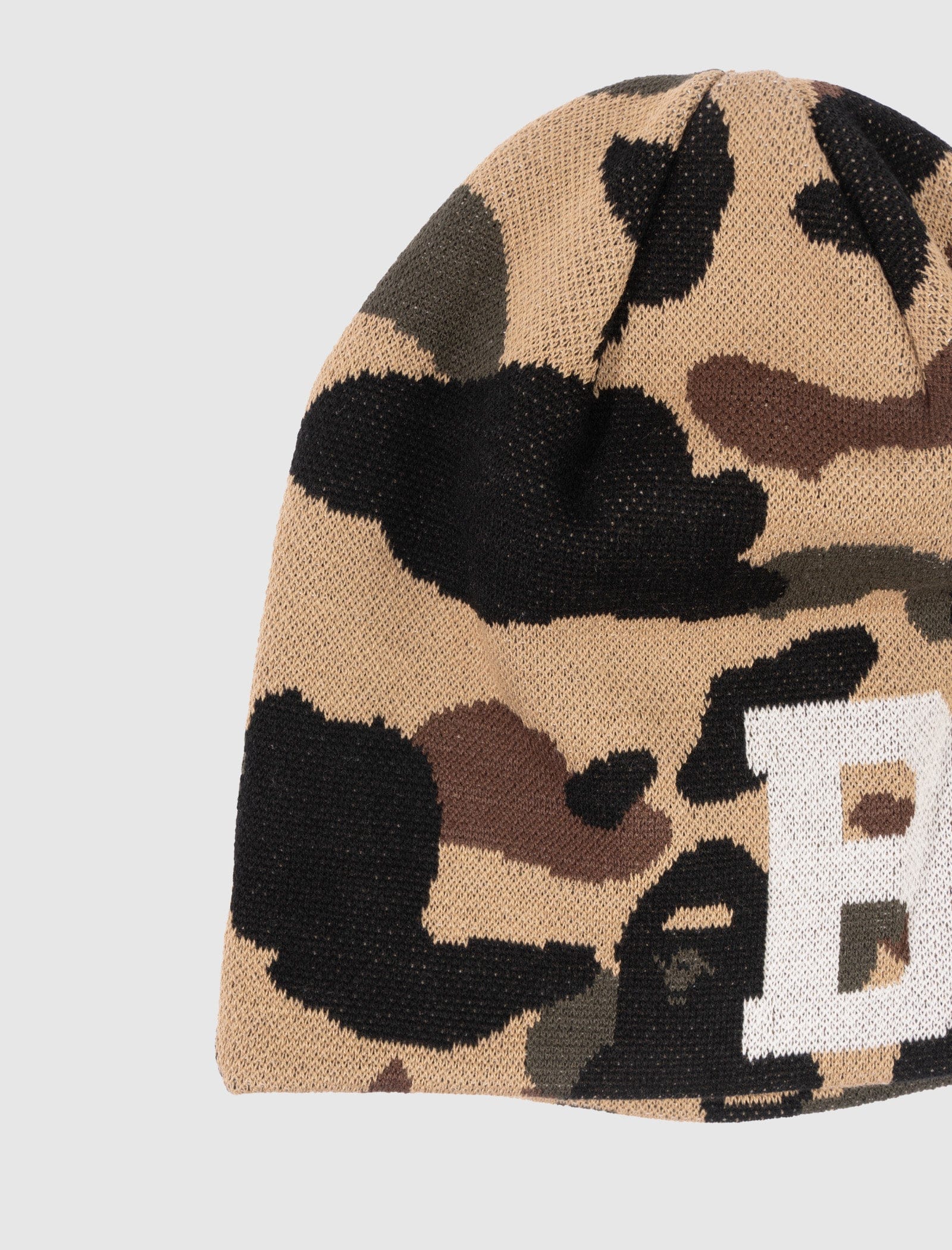 BAPE 1ST CAMO KNIT BEANIE