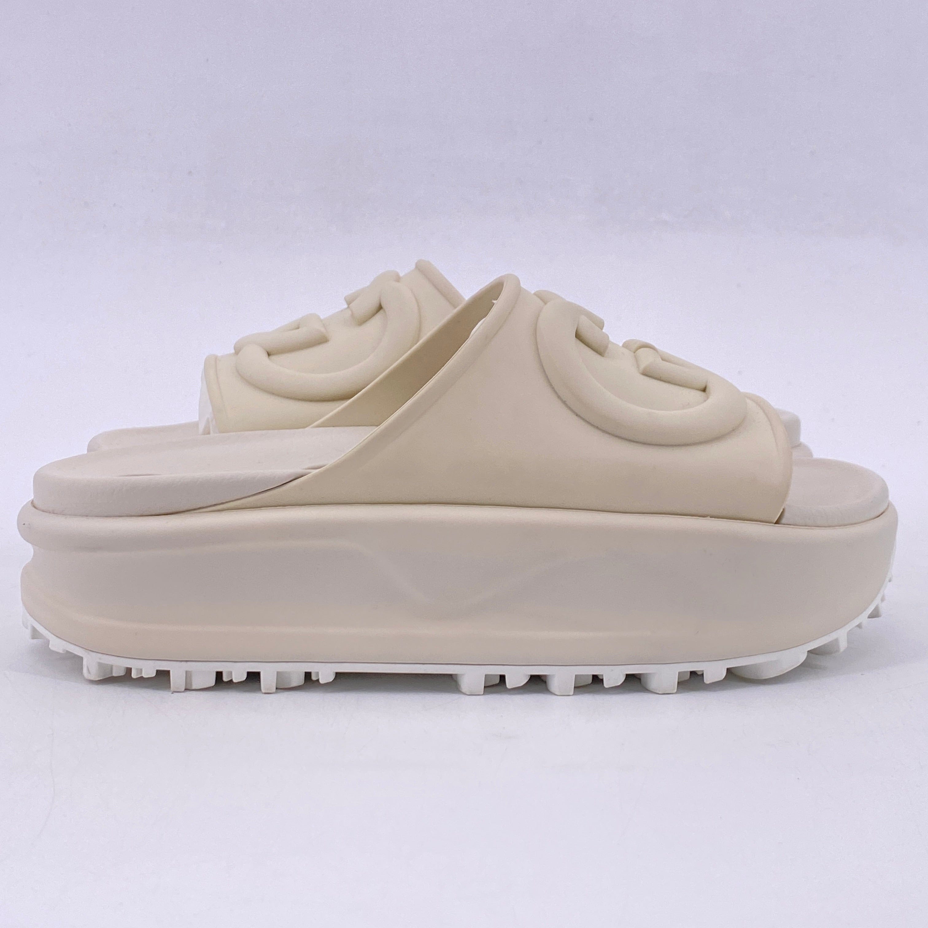 Gucci Oversized Slide "Interlocking Gg" New Size 36