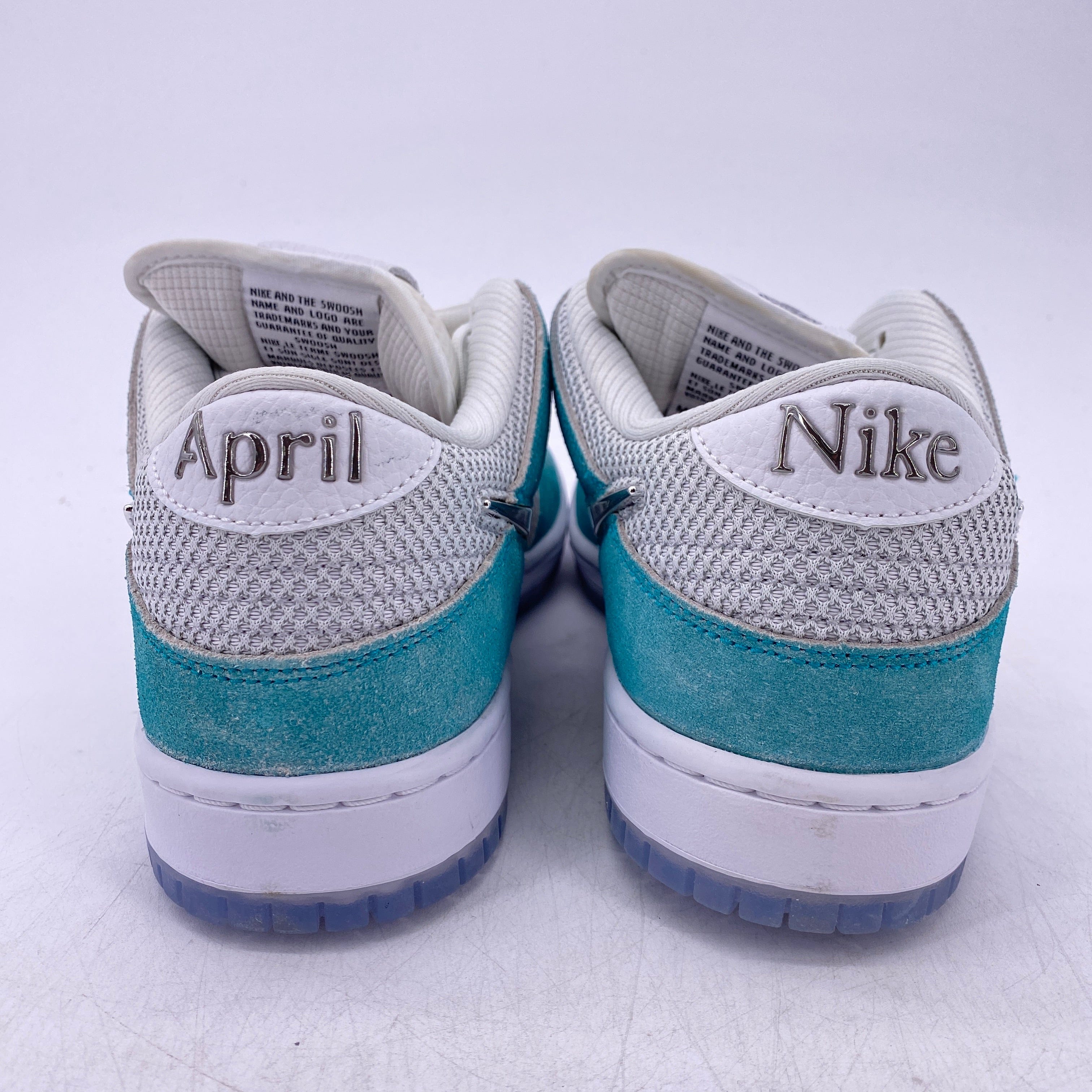 Nike SB Dunk Low "April" 2023 New Size 9