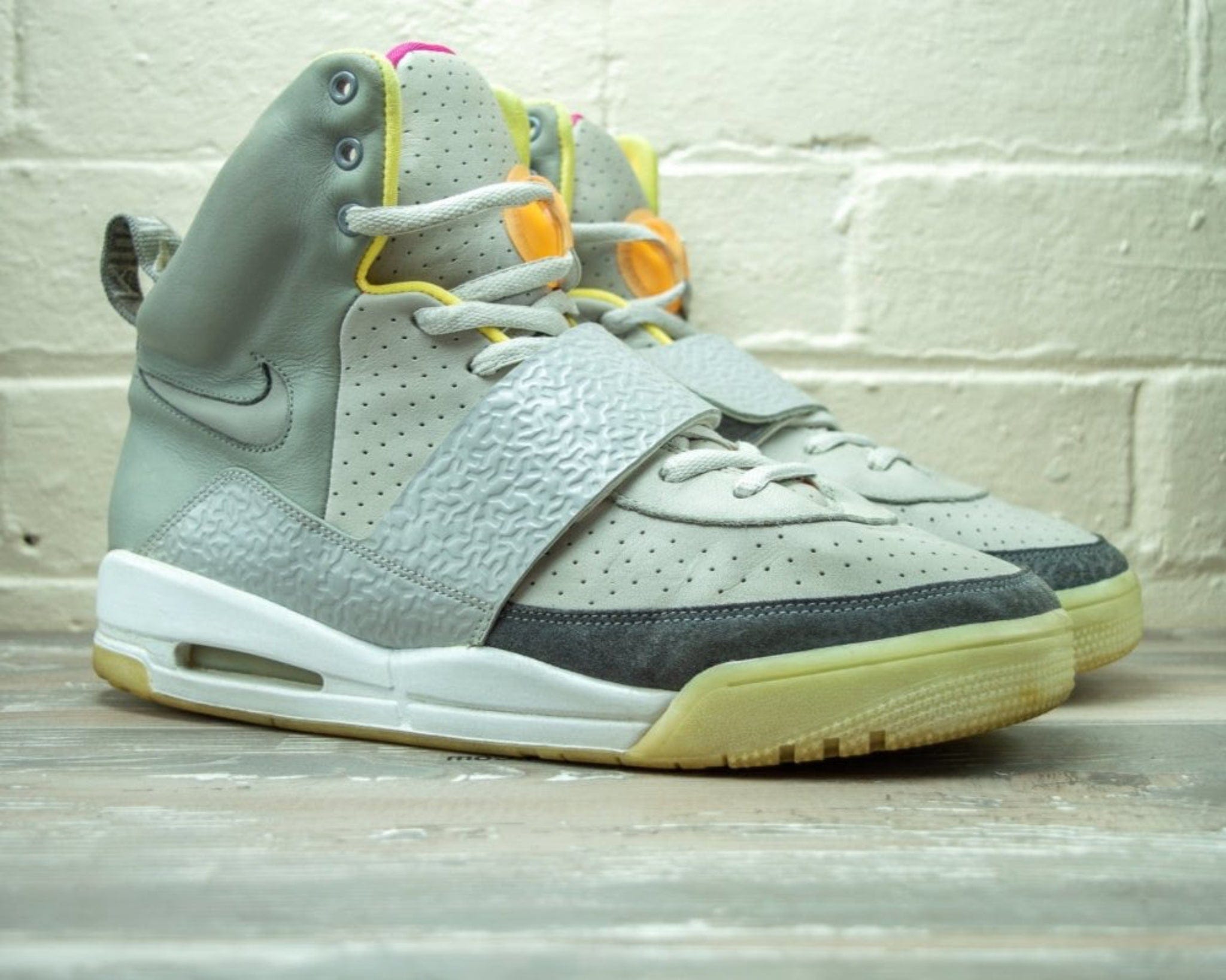 Nike Air Yeezy Zen Grey 366164 002
