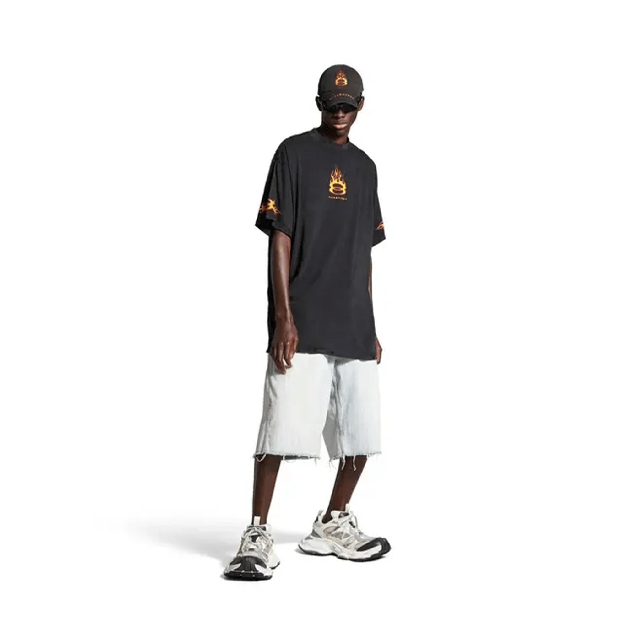 BALENCIAGA Burning Unity Oversized Tee Black (SS25)