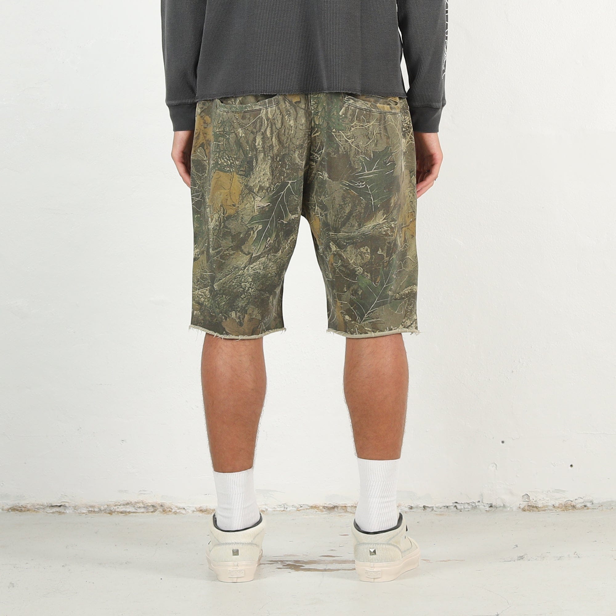 Death Rites Script Cut-Off Sweat Shorts - Tree Camo