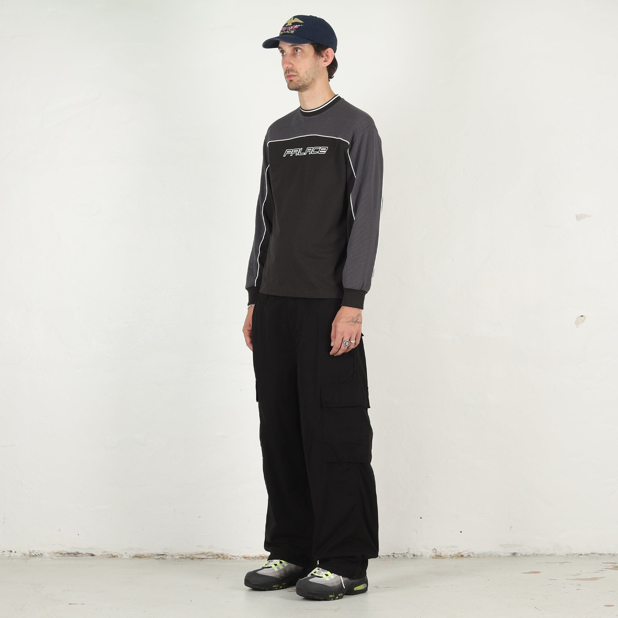 Carhartt WIP Kade Cargo Pant - Black garment dyed