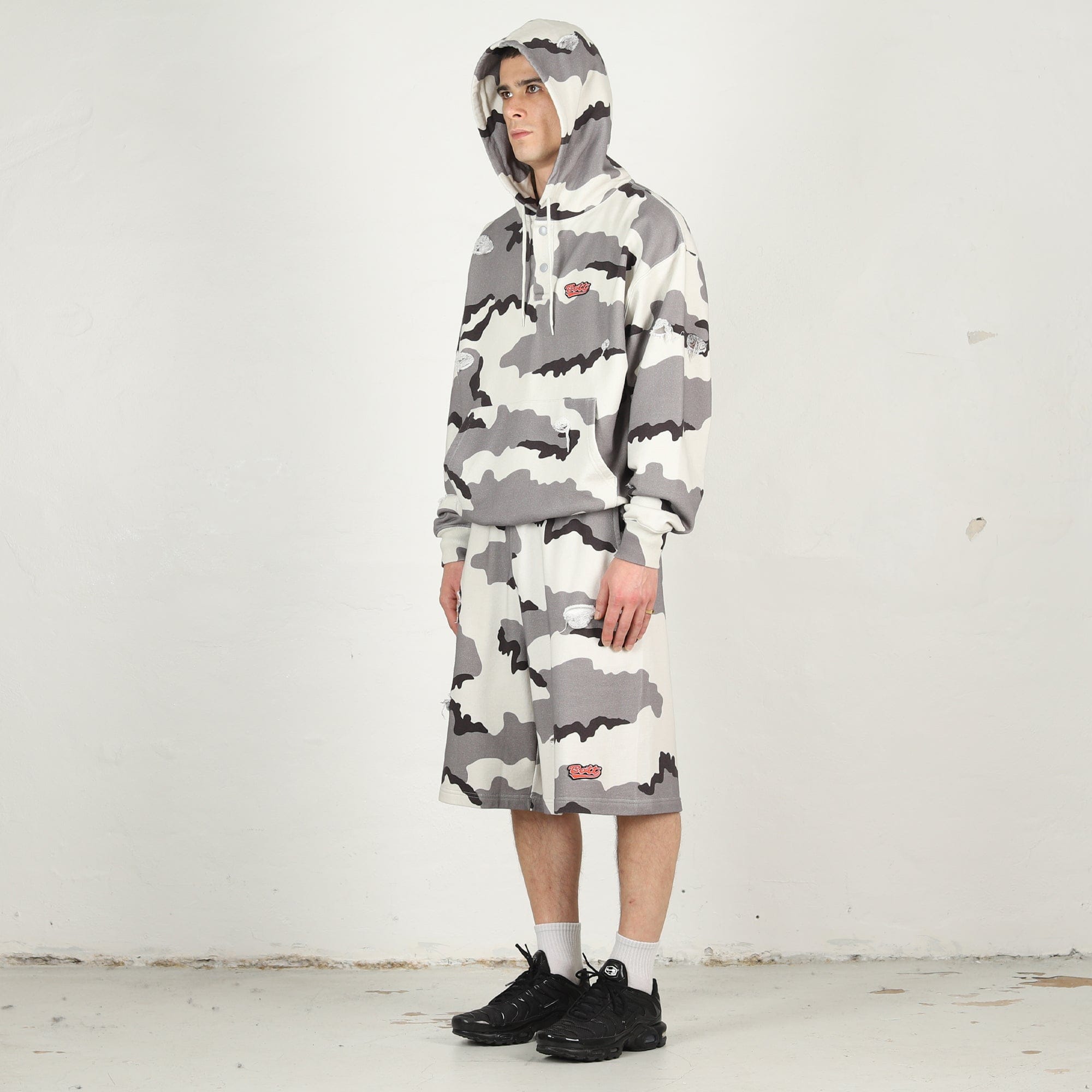 Bott Henley-neck Camo Hoodie - Grey